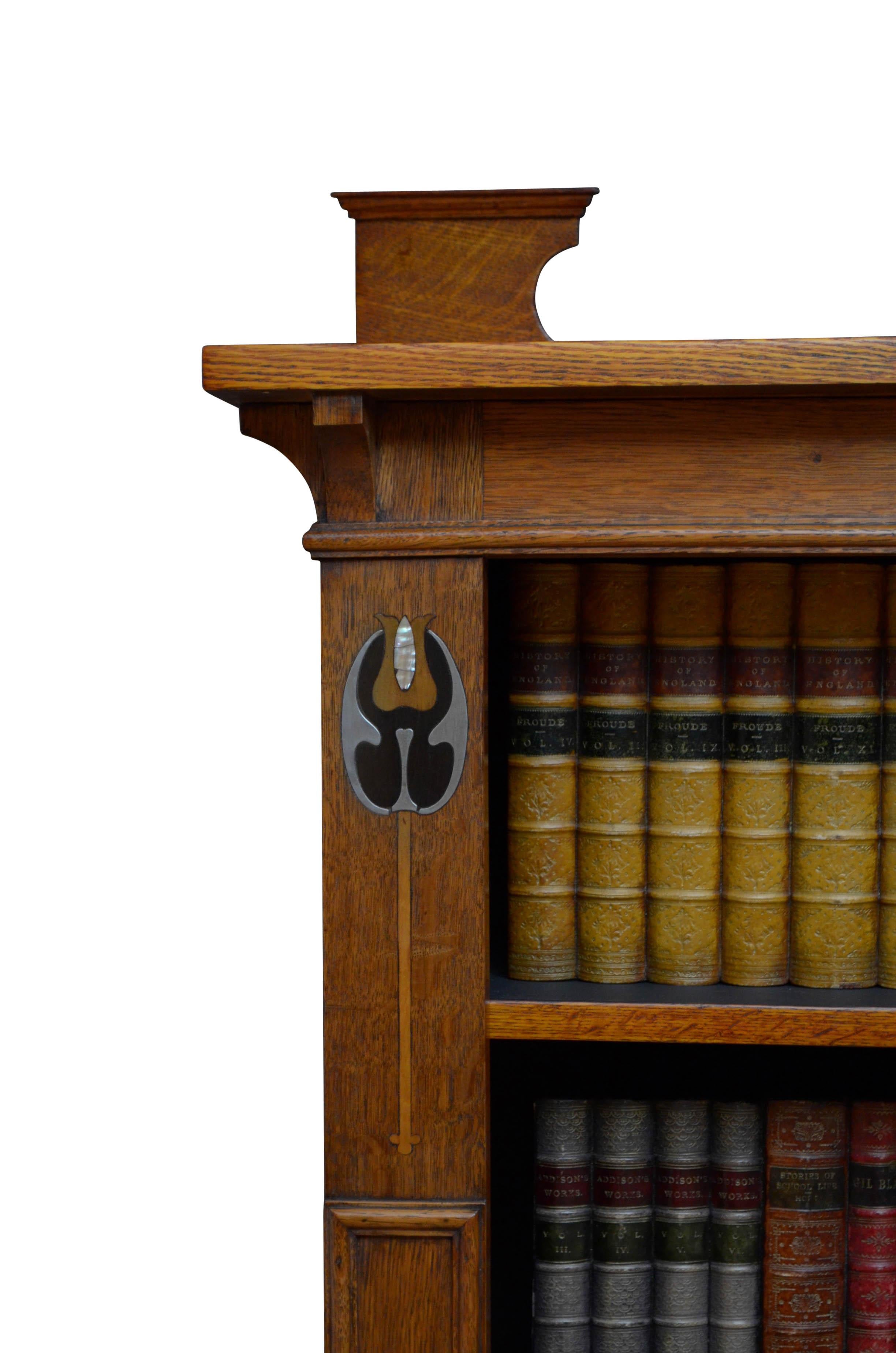 Early 20th Century Stylish Arts & Crafts Open Bookcase in Solid Oak