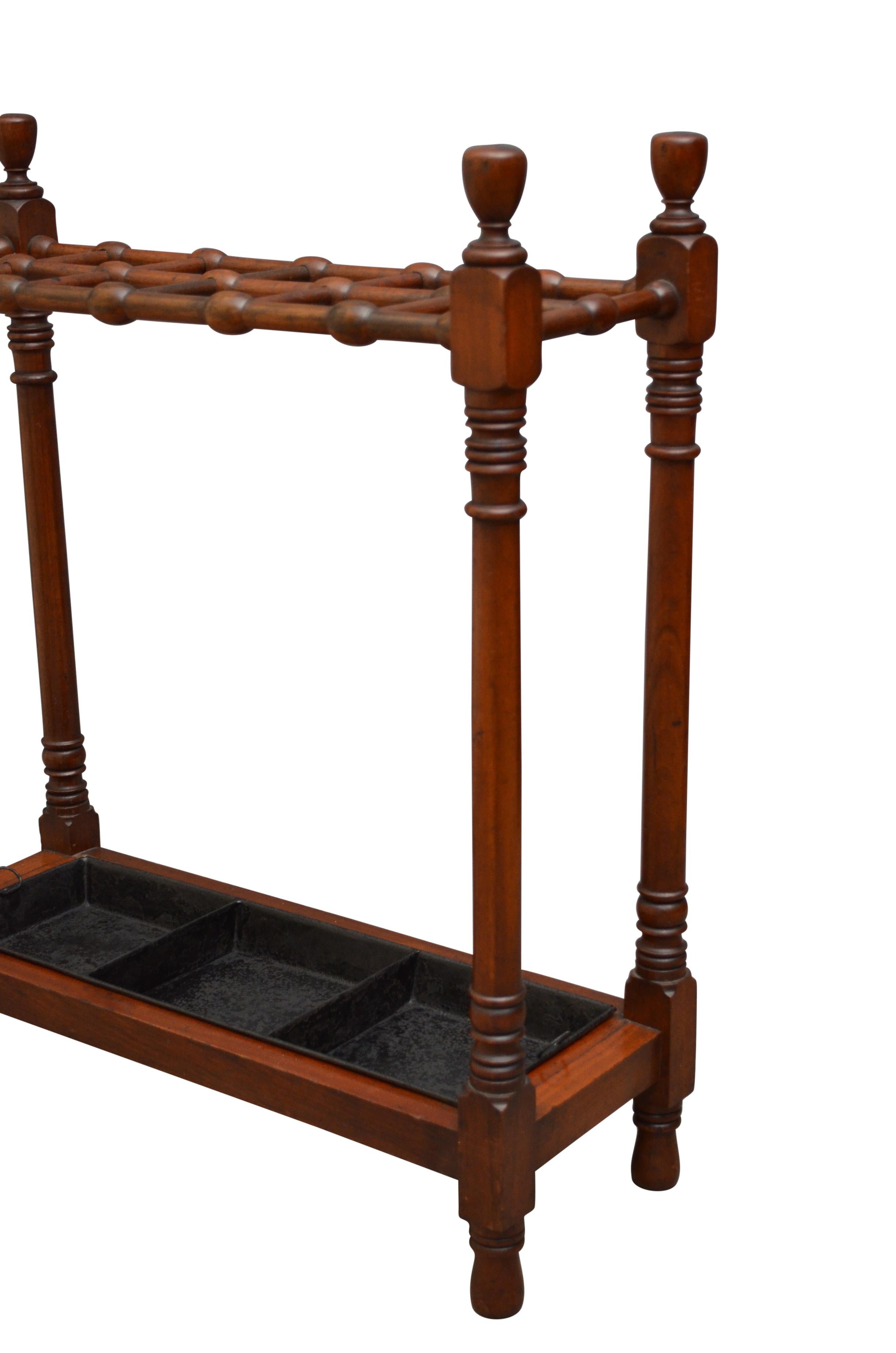 Stylish Arts and Crafts Umbrella Stand in Mahogany In Good Condition For Sale In Whaley Bridge, GB