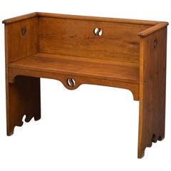 Antique Stylish Arts & Crafts Hall Bench in Oak