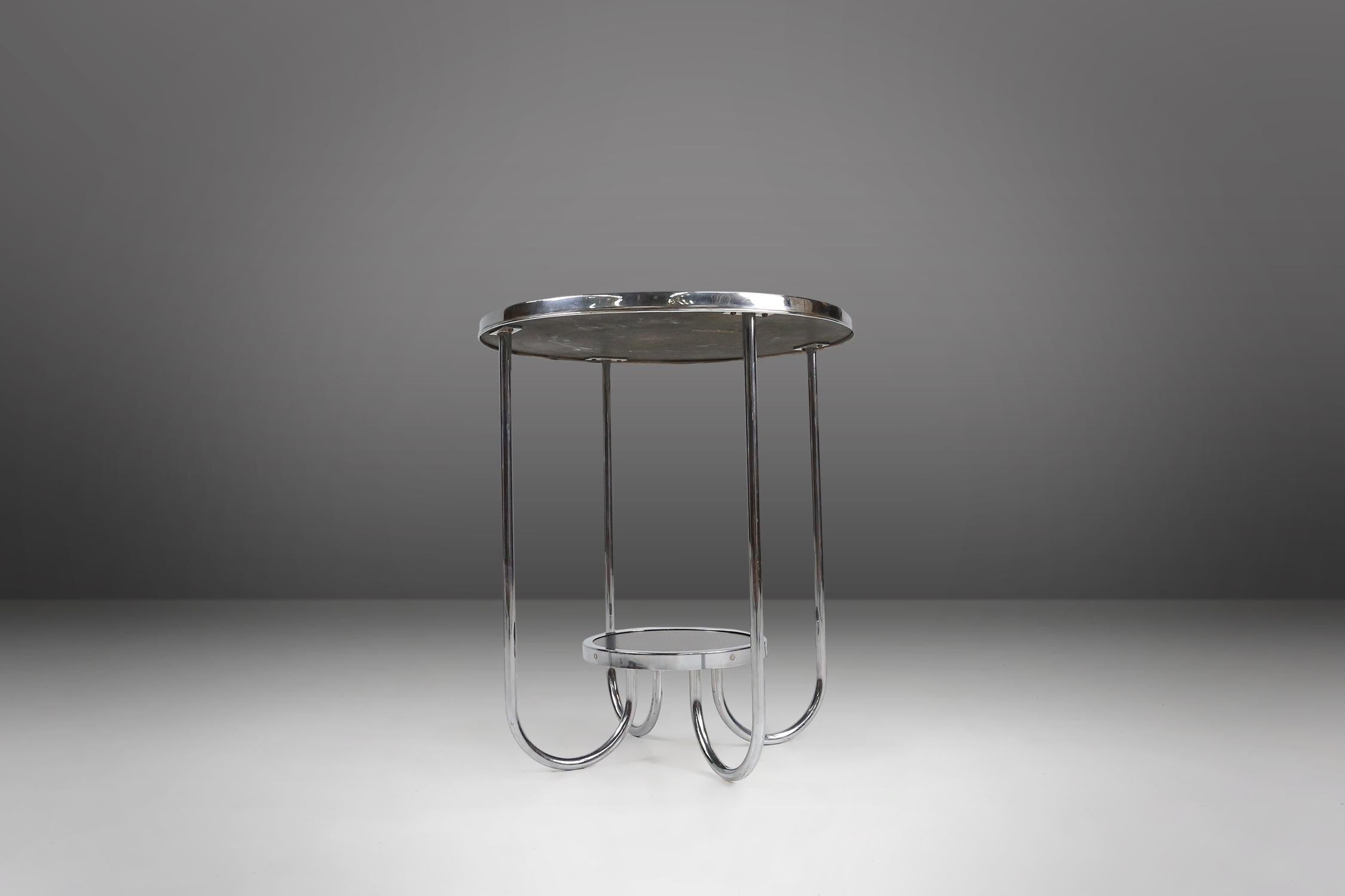Mid-20th Century Stylish Bauhaus side table with chrome and black lacquered wood, Germany, 1930s For Sale