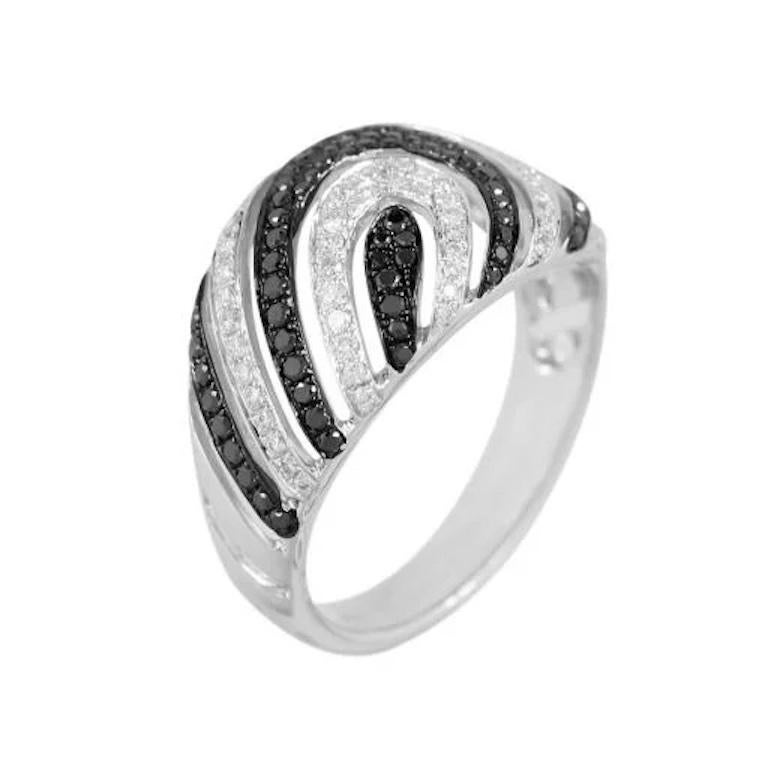 Baguette Cut Stylish Black Diamonds White Diamond White Gold Ring for Her For Sale