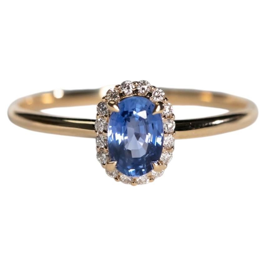 Classic Blue Sapphire & Halo Diamond Engagement Ring 14K Yellow Gold For Sale