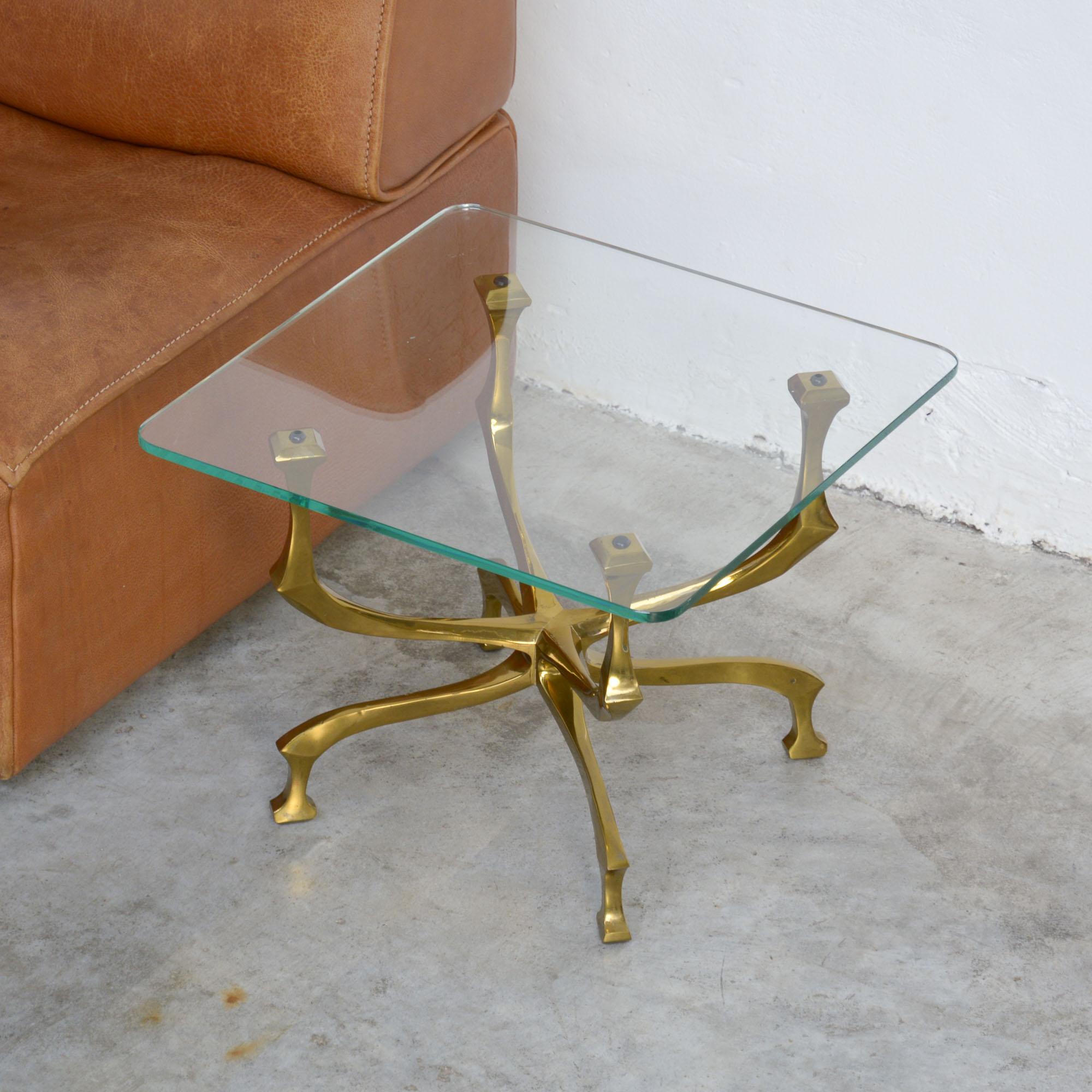 Stylish Bronze Side Table by Willy Daro In Good Condition For Sale In Vlimmeren, BE