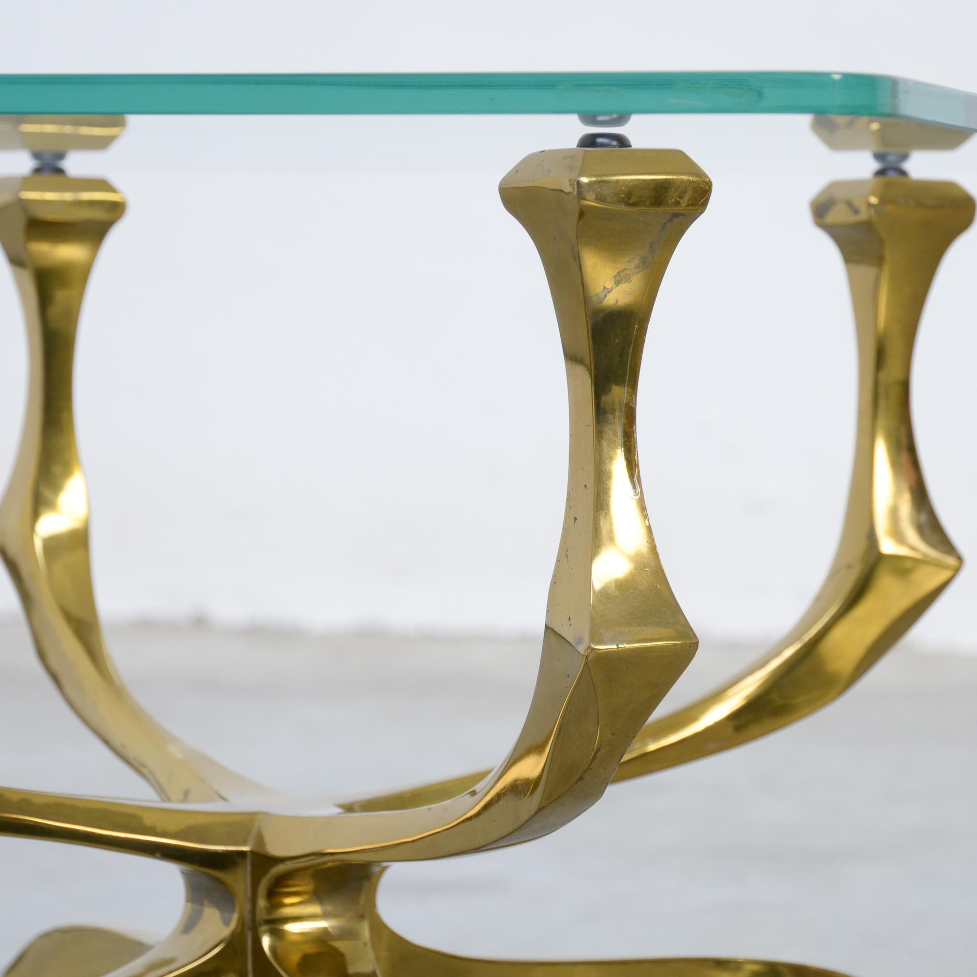 Stylish Bronze Side Table by Willy Daro For Sale 1