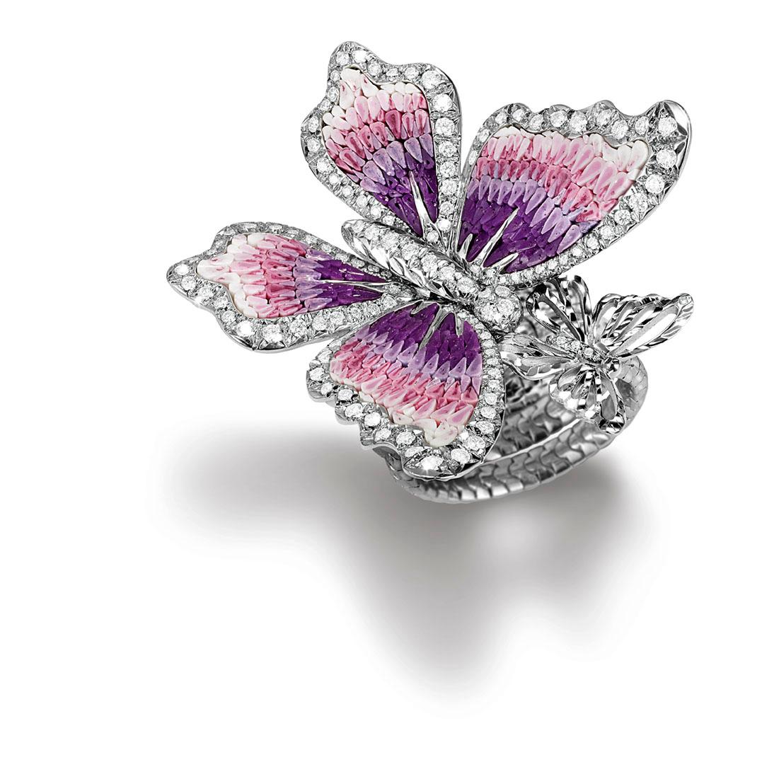 Romantic Stylish Butterfly Ring White Diamond White Gold Hand Decorated with Micro Mosaic For Sale