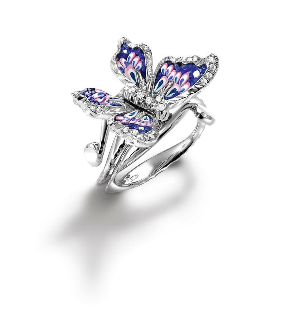 Brilliant Cut Stylish Butterfly Ring White Diamond White Gold Hand Decorated with Micro Mosaic For Sale