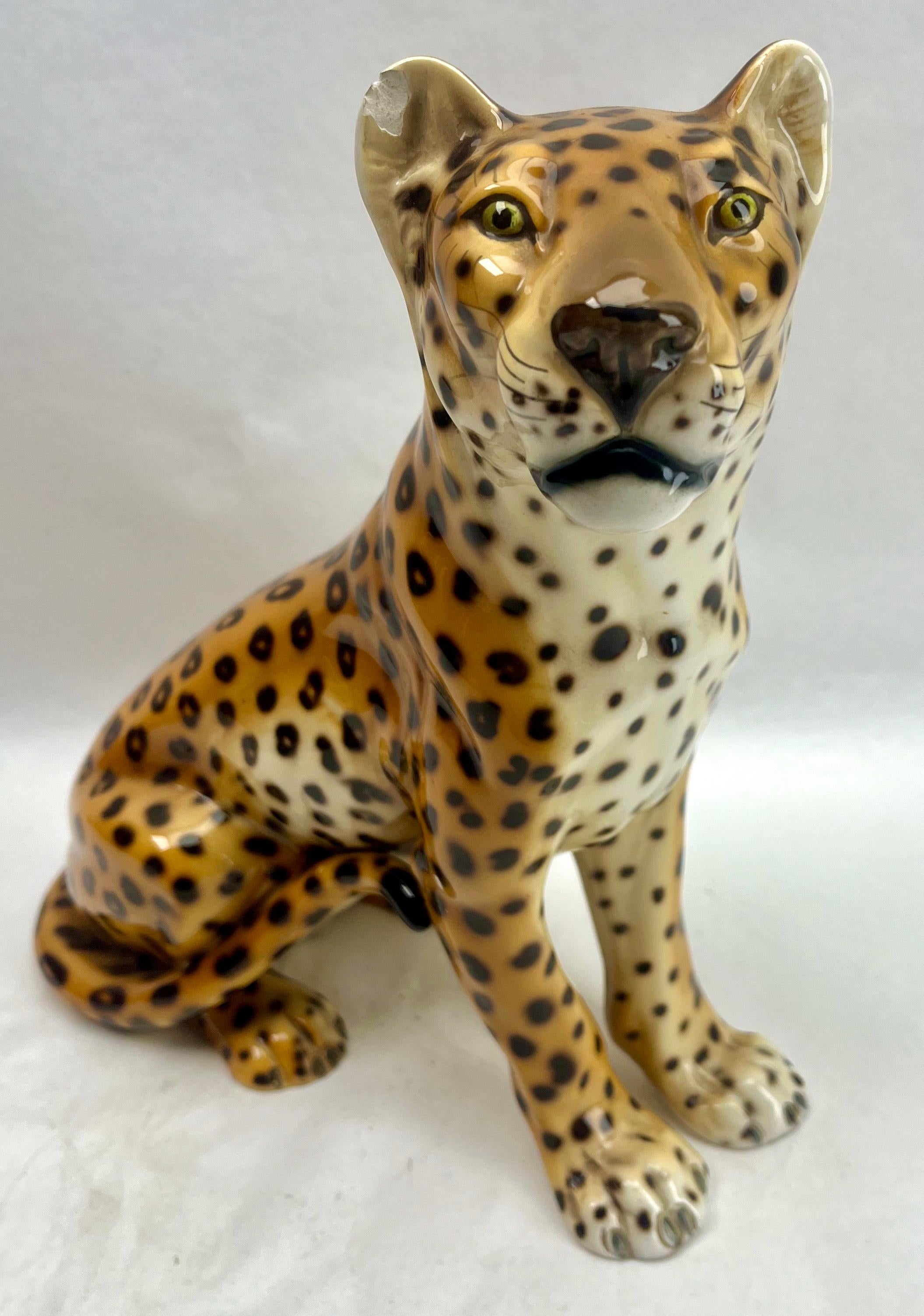 Stilvolle glasierte, handbemalte Leoparden-Skulptur aus Keramik Ronzan, signiert, Italien, 1950er Jahre (20. Jahrhundert)