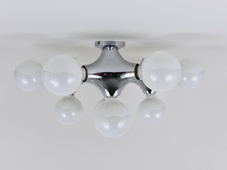 Paire D'appliques Murales SPACE AGE Années 70 - Style Spoutnik - Métal Chromé Et Verre