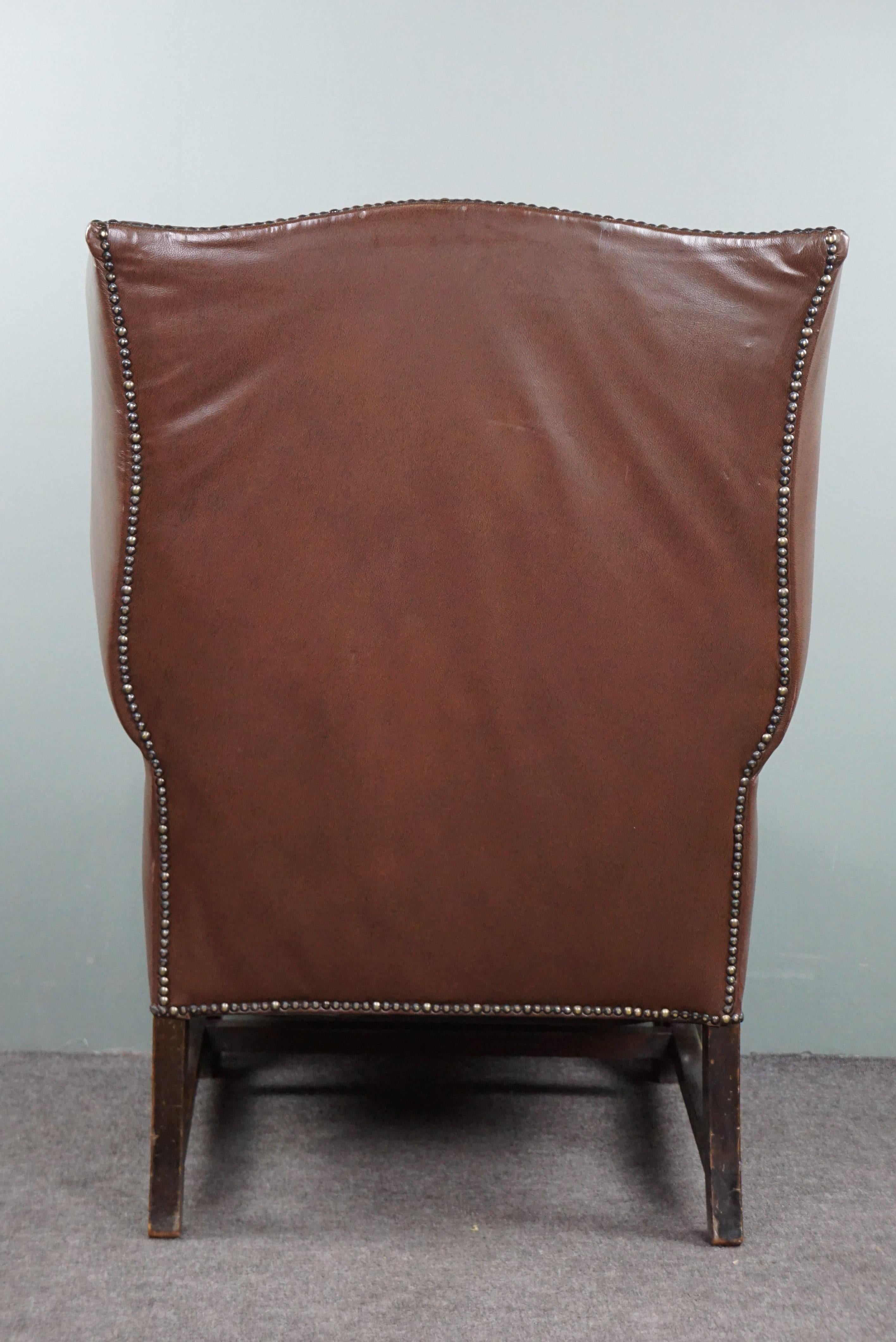 Stylish Classic Leather Wingback Chair For Sale 3