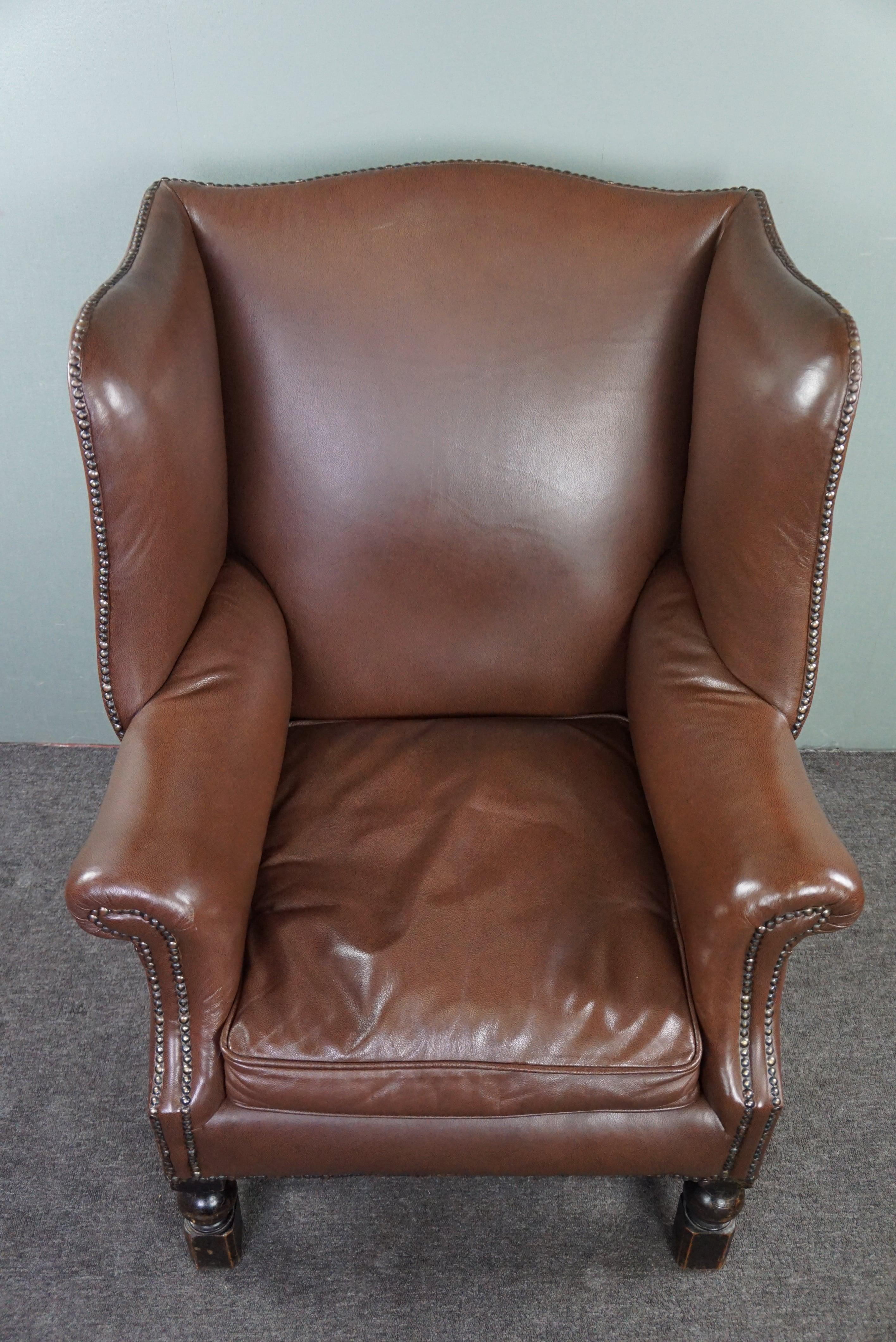 Stylish Classic Leather Wingback Chair For Sale 4