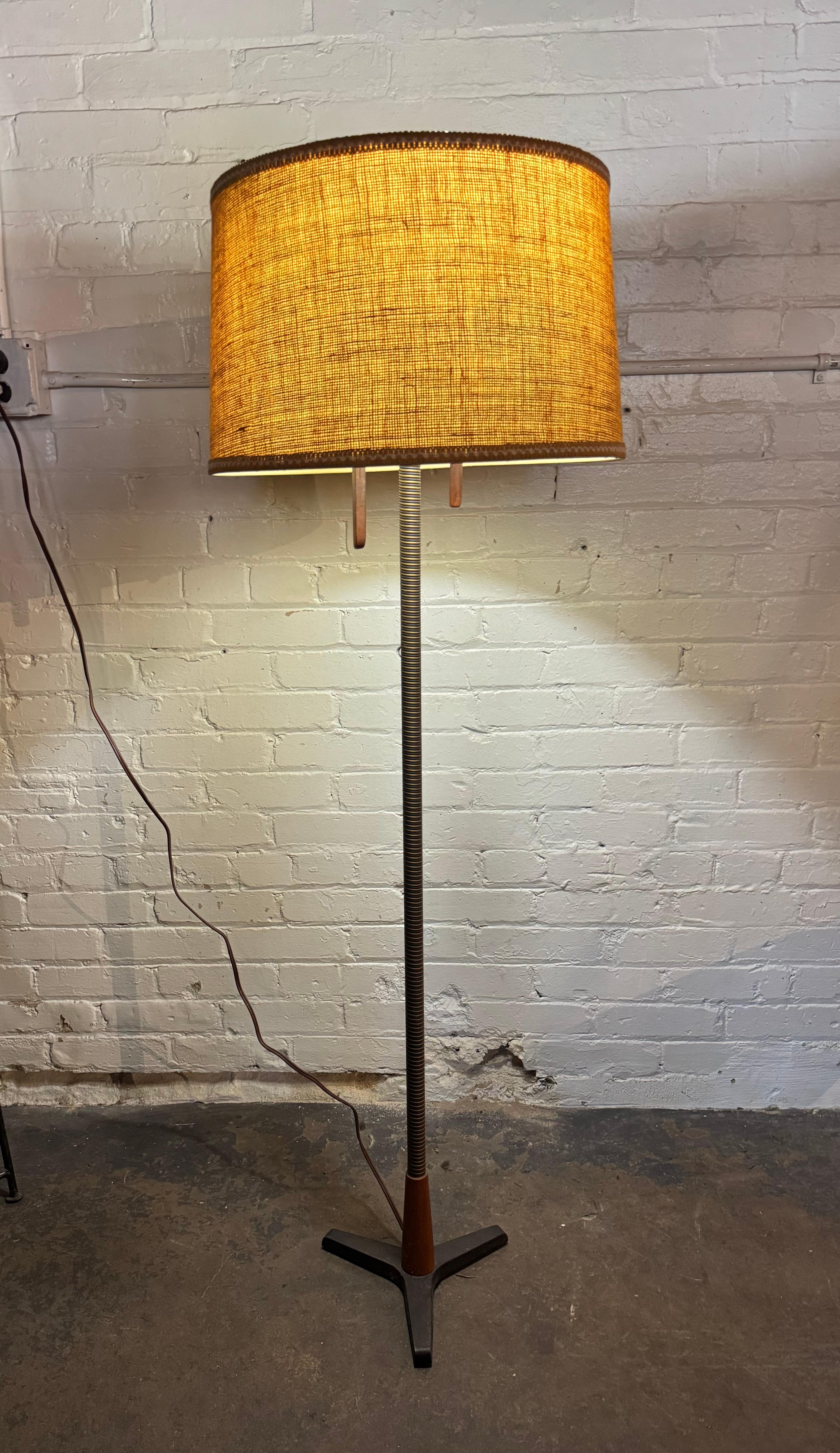 Scandinavian Modern Stylish Classic Mid Century Scandinavian Floor Lamp For Sale