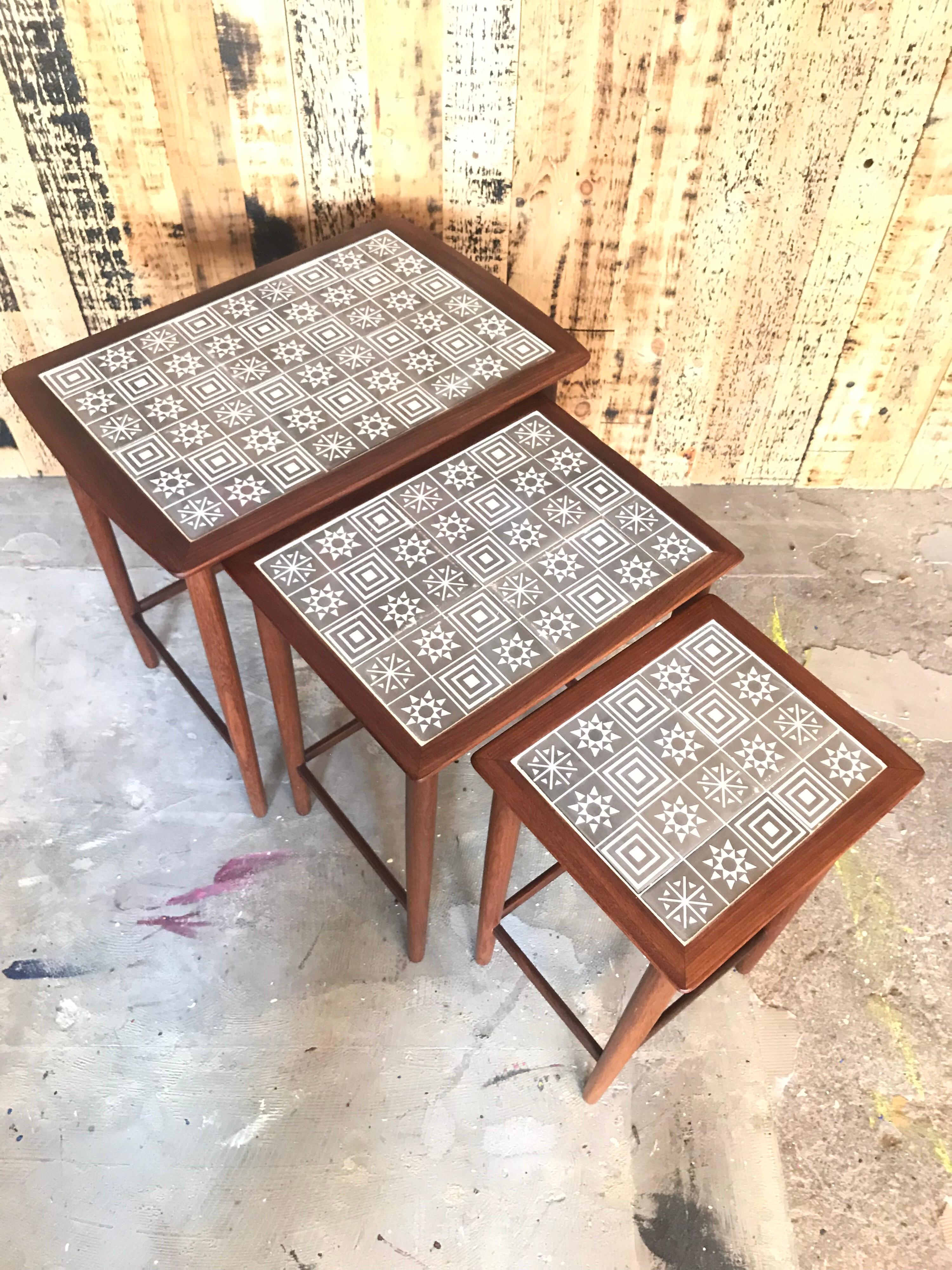 vintage mid century nesting tables