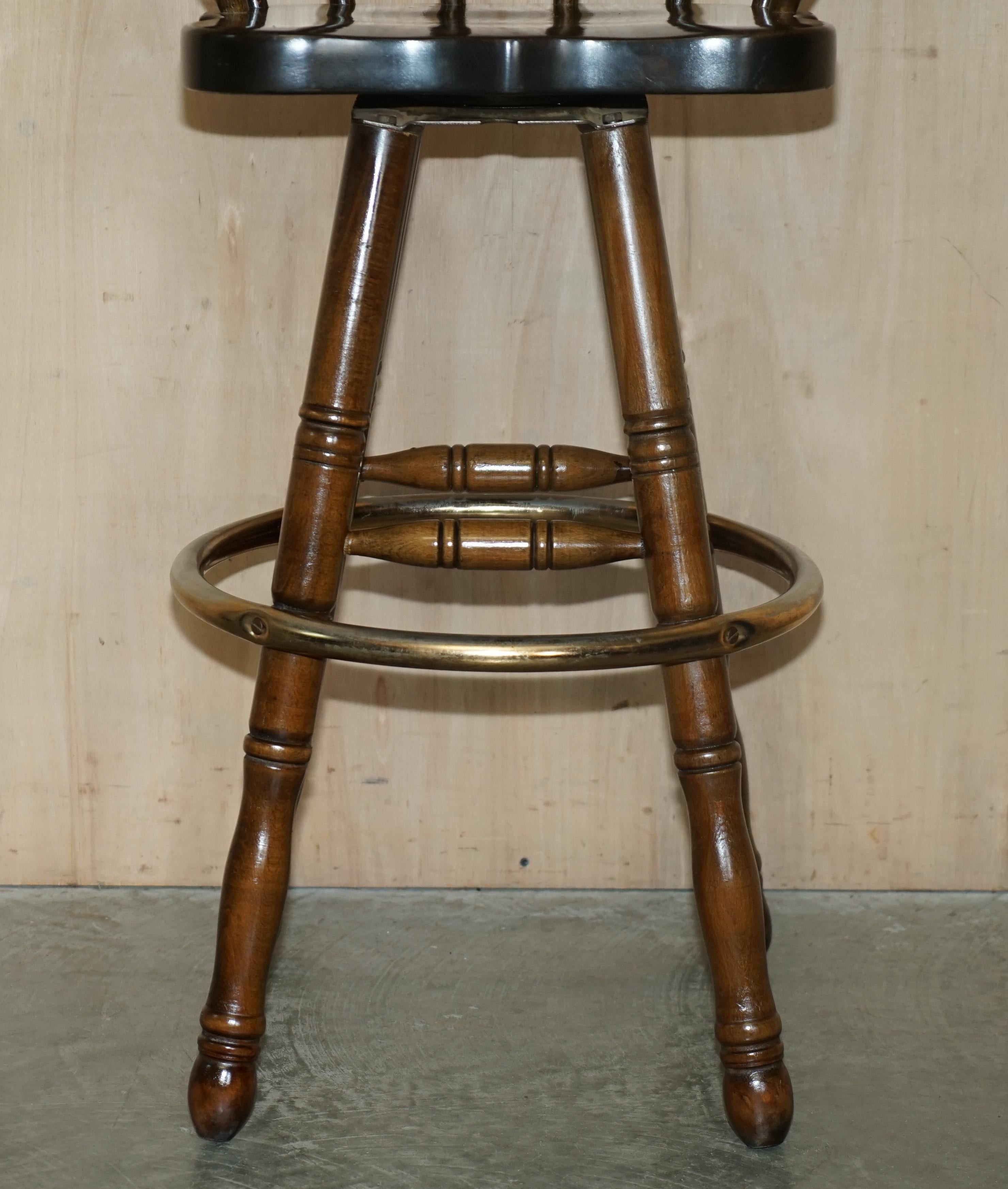 Stylish Comfortable Antique Pair of Captains Swivel Bar Kitchen Stool Armchairs In Good Condition In West Sussex, Pulborough