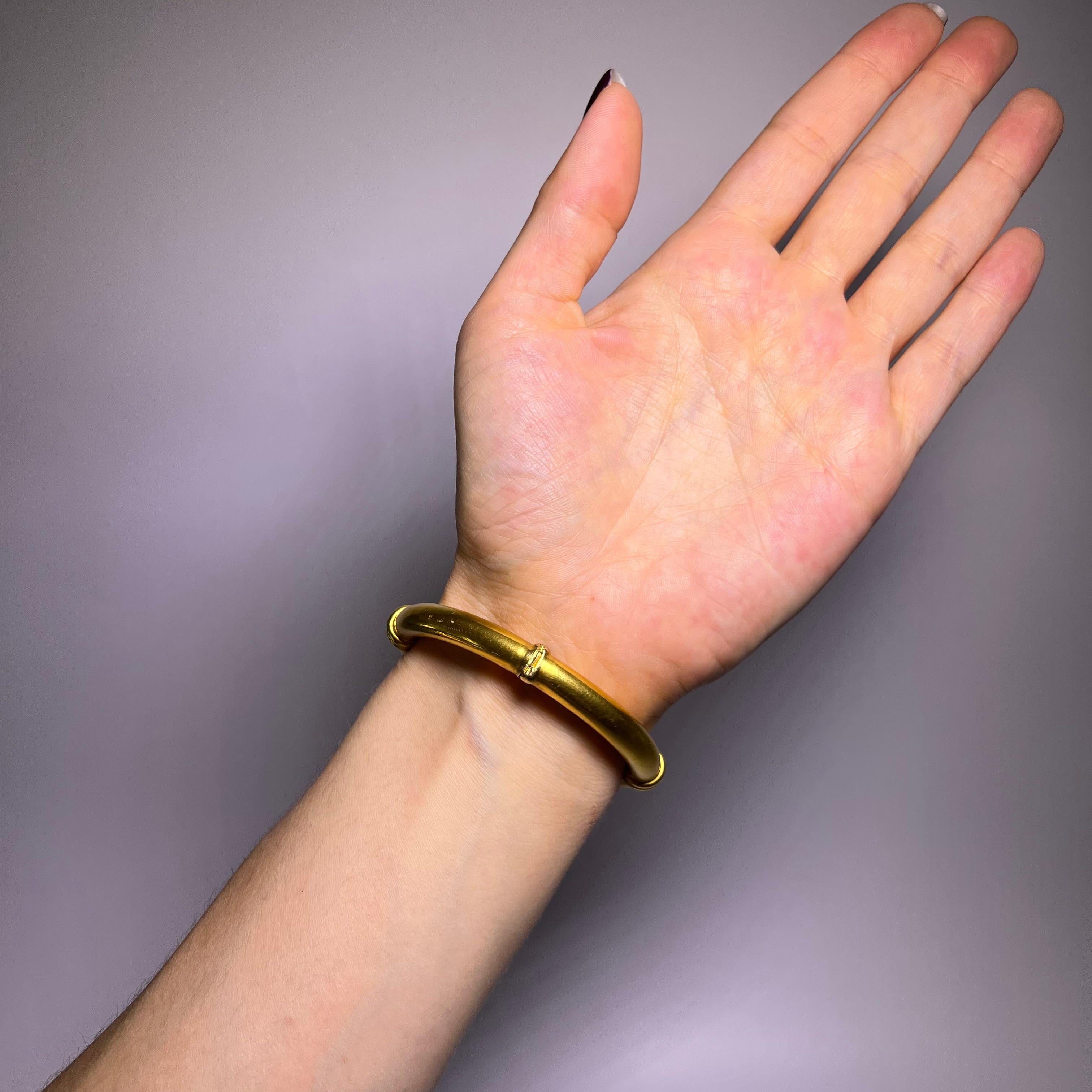 Women's or Men's Stylish Cuff Bracelet in 18 Karat Yellow Gold by Ilias Lalaounis