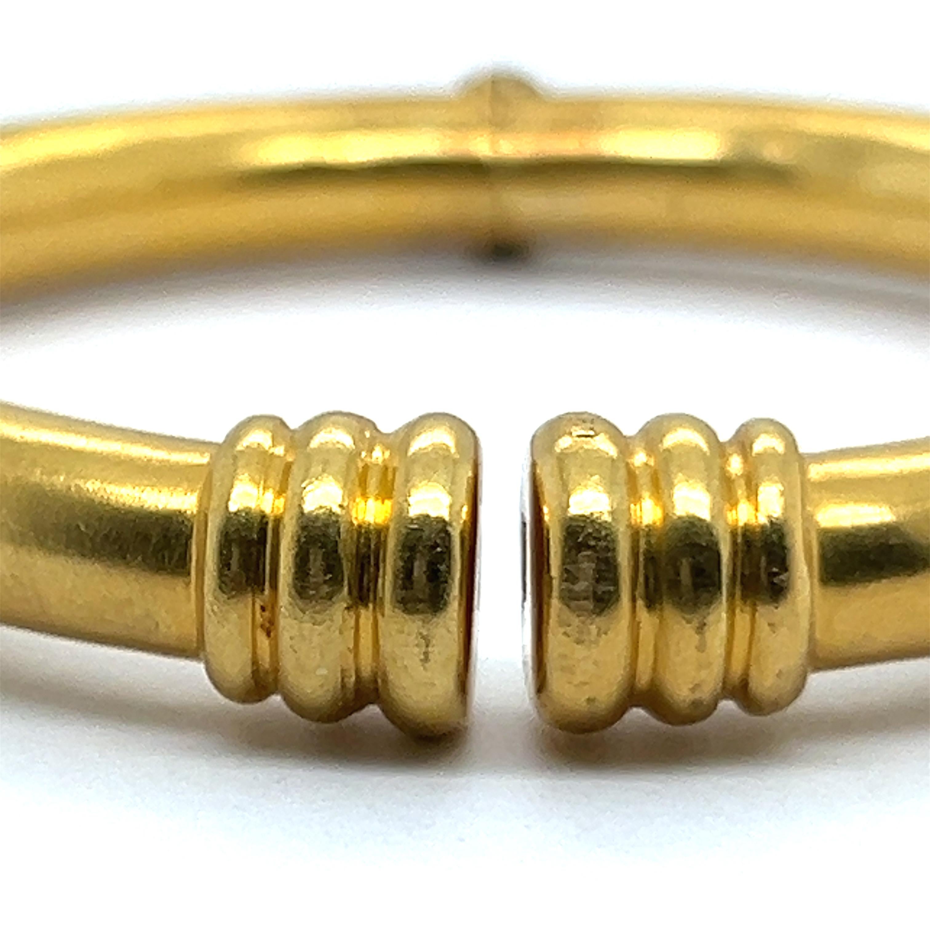 Stylish Cuff Bracelet in 18 Karat Yellow Gold by Ilias Lalaounis 4