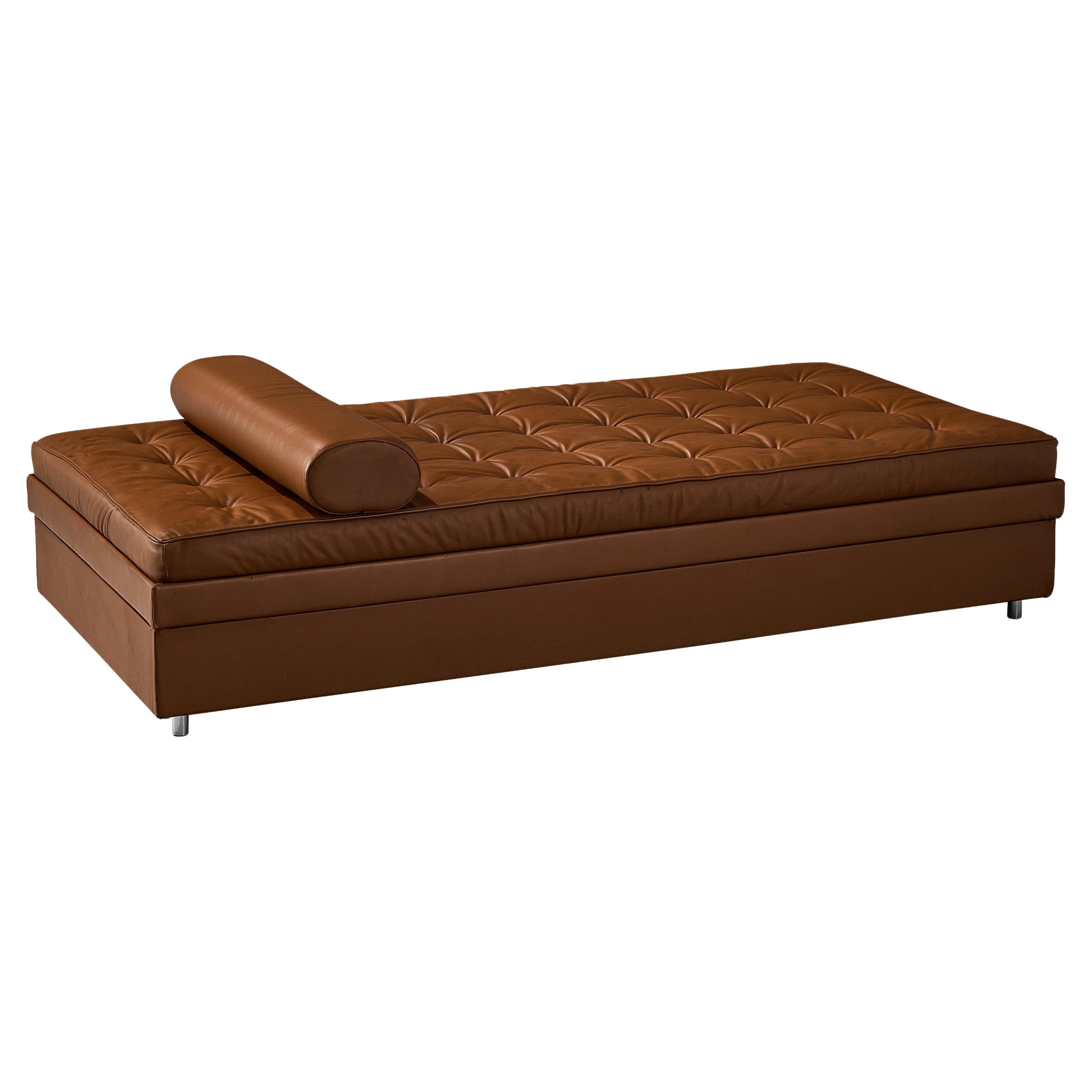 Stylish Daybed in Cognac Leather