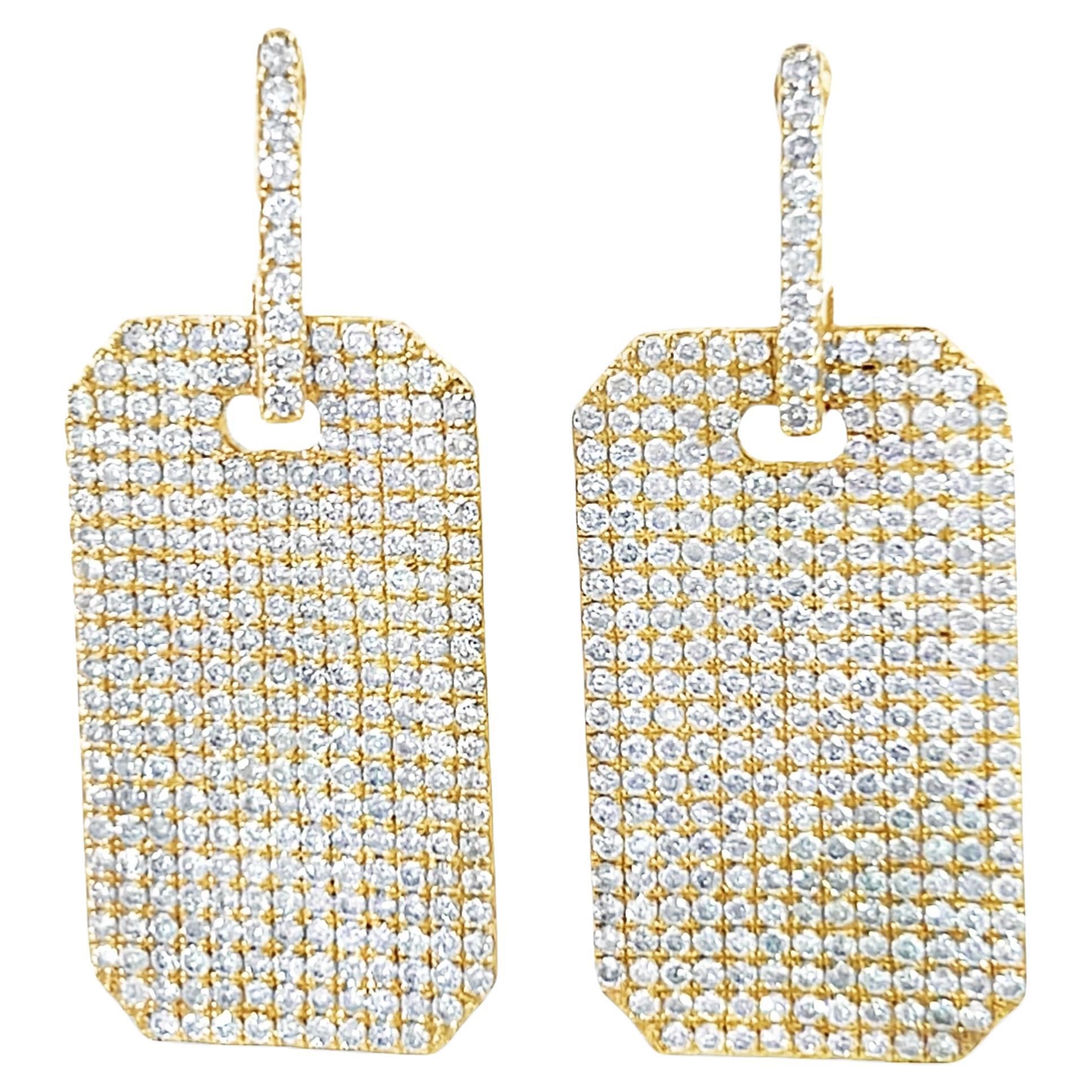 Eleganti orecchini pendenti con diamanti in vendita