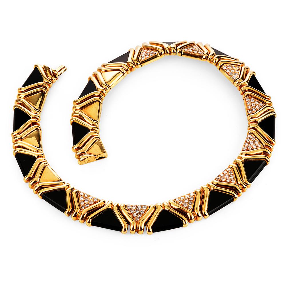 Modern Stylish 5.40cts Diamond Onyx 18 Karat Yellow Gold Choker Necklace