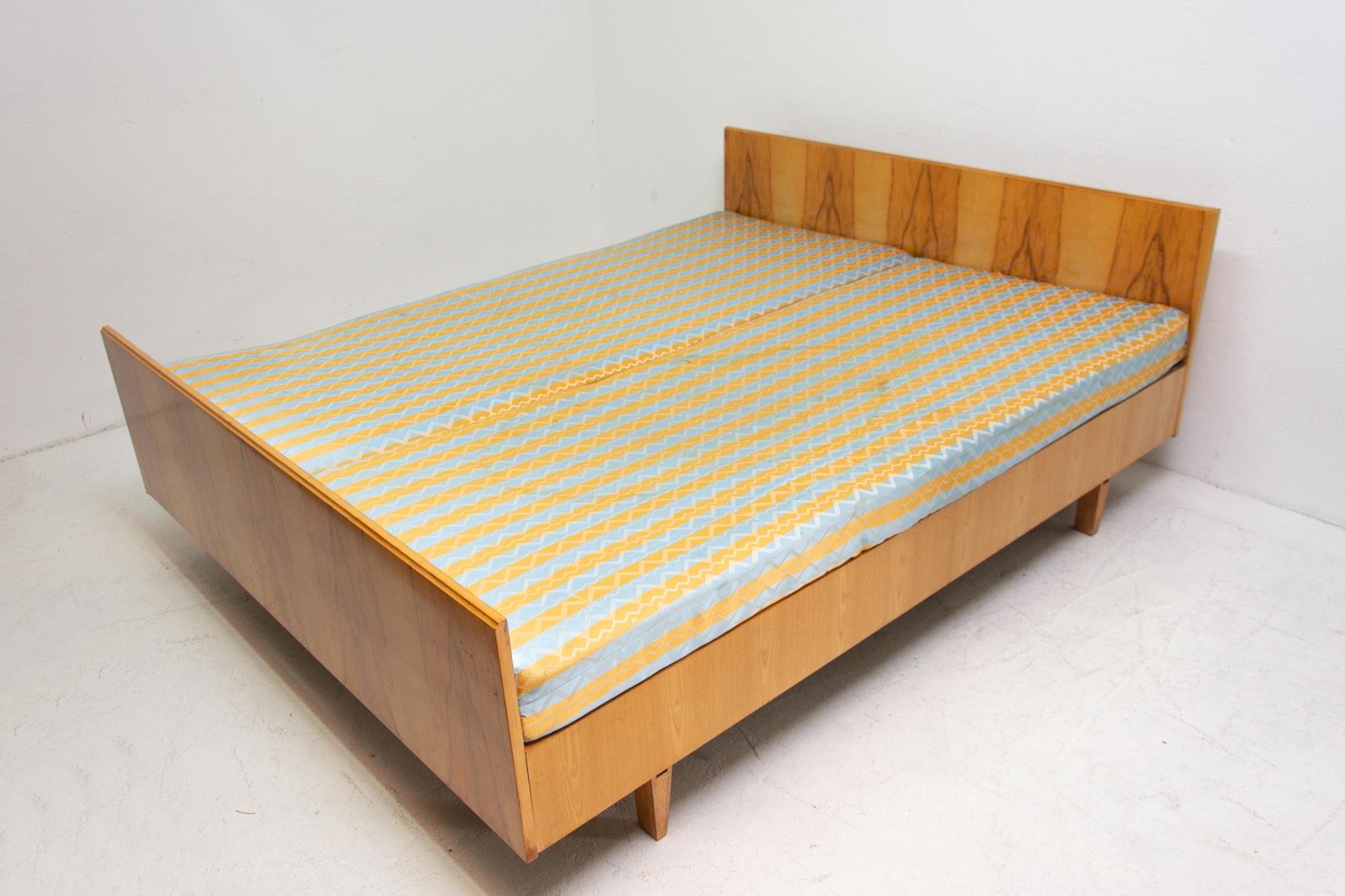 20th Century Stylish Double Bed from Nový Domov, 1970s, Czechoslovakia