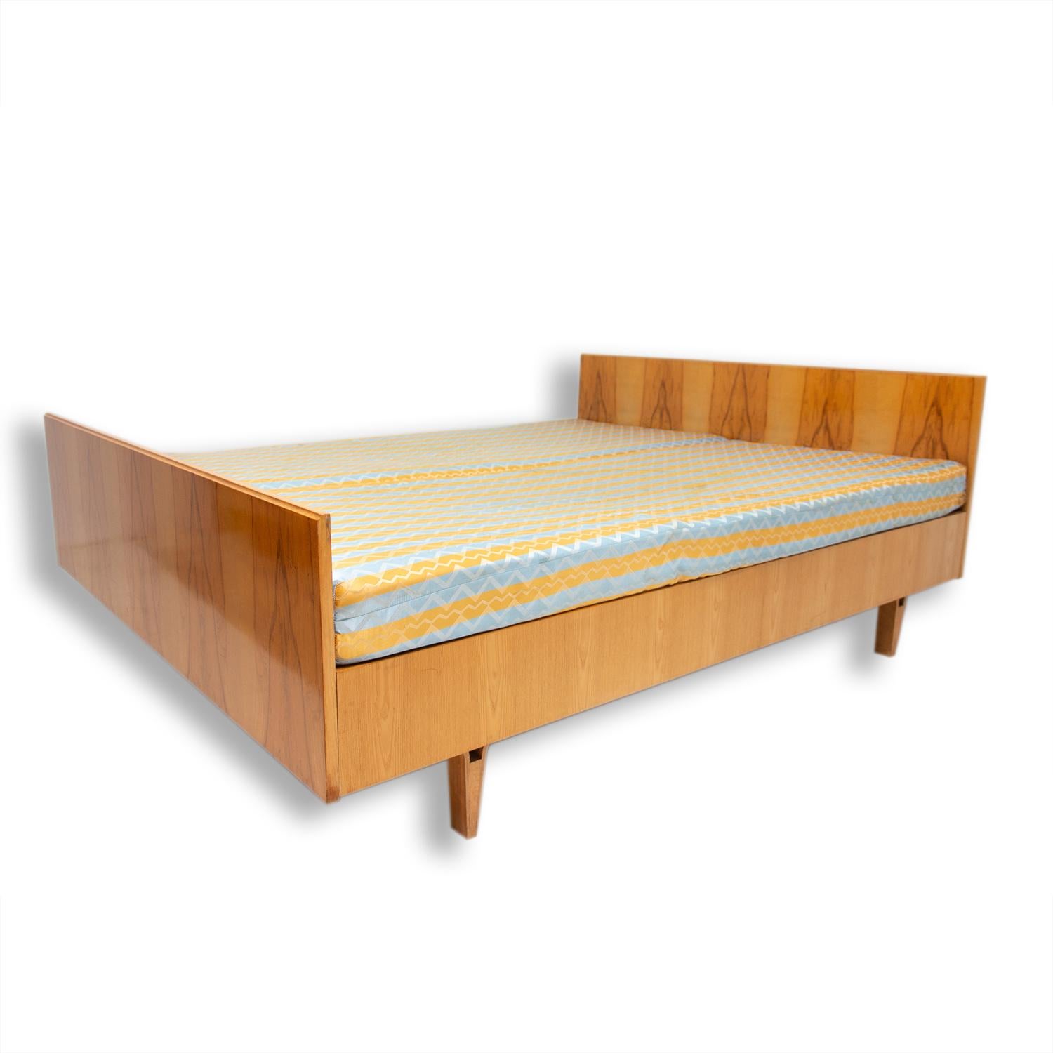 Wood Stylish Double Bed from Nový Domov, 1970s, Czechoslovakia