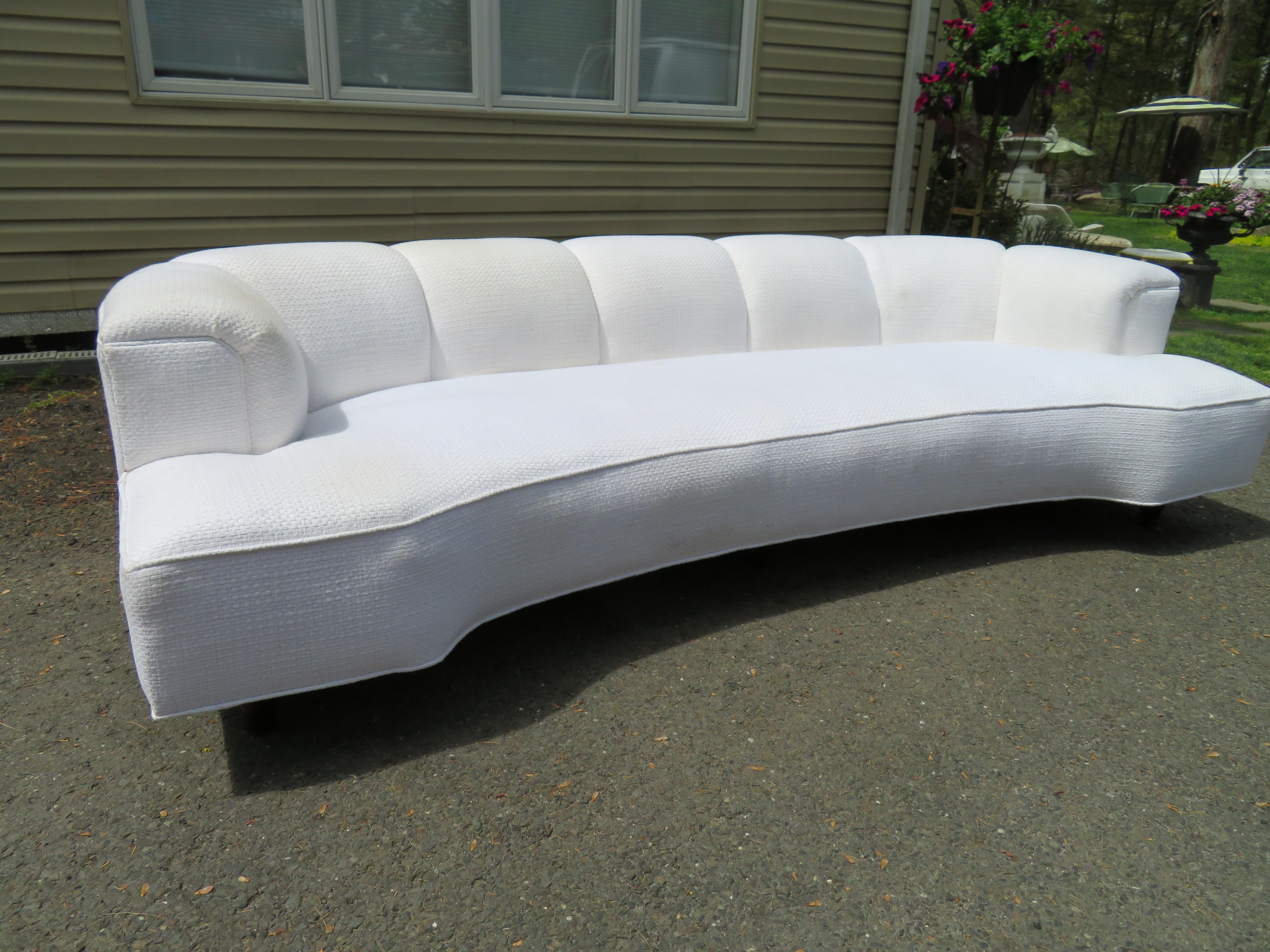 Stylish Dunbar Style Curved Back Sofa Mid-Century Modern For Sale 8