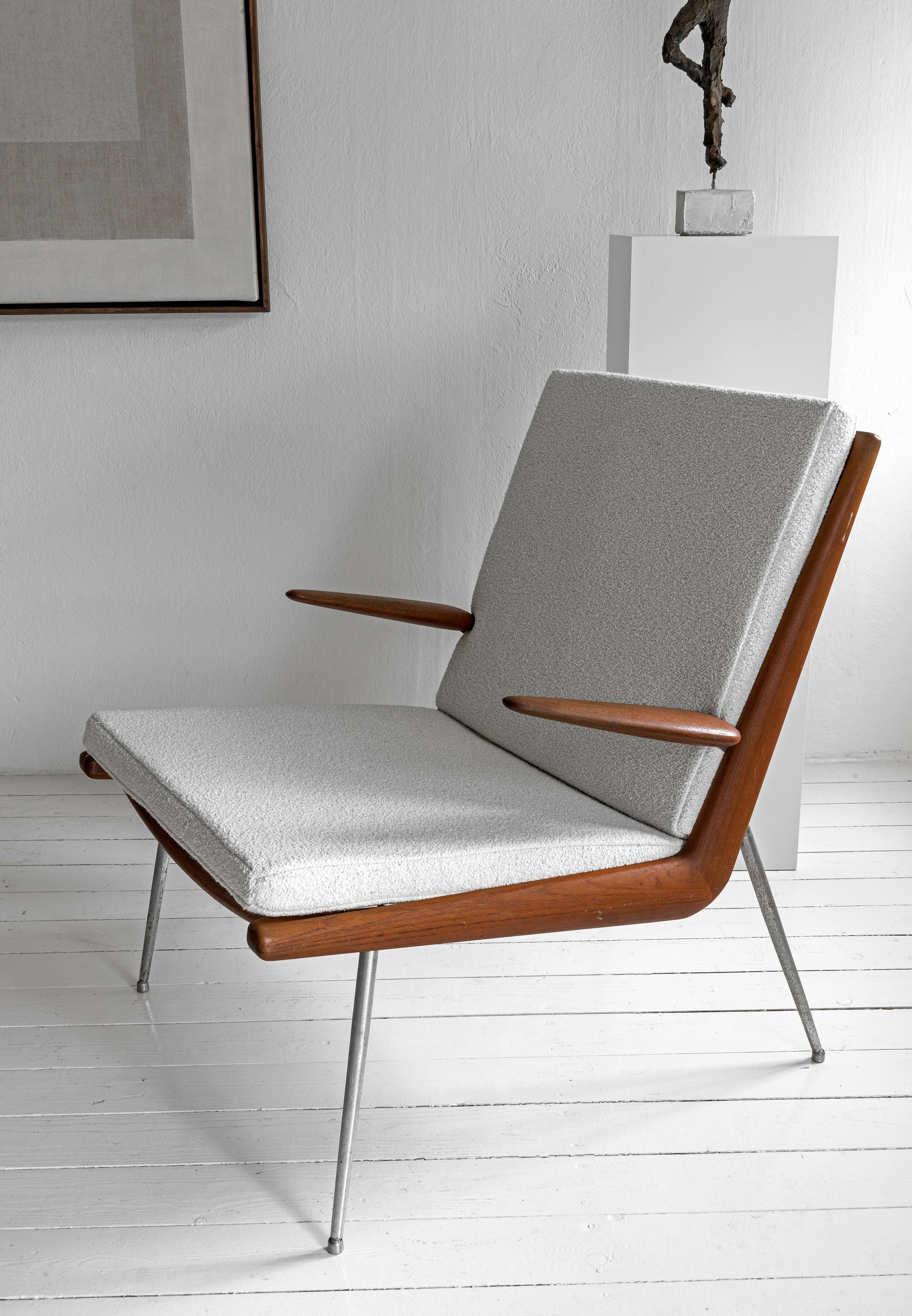 Stylish early pair of Boomerang armchairs by Peter Hvidt & Orla Molgaard-Nielsen For Sale 10