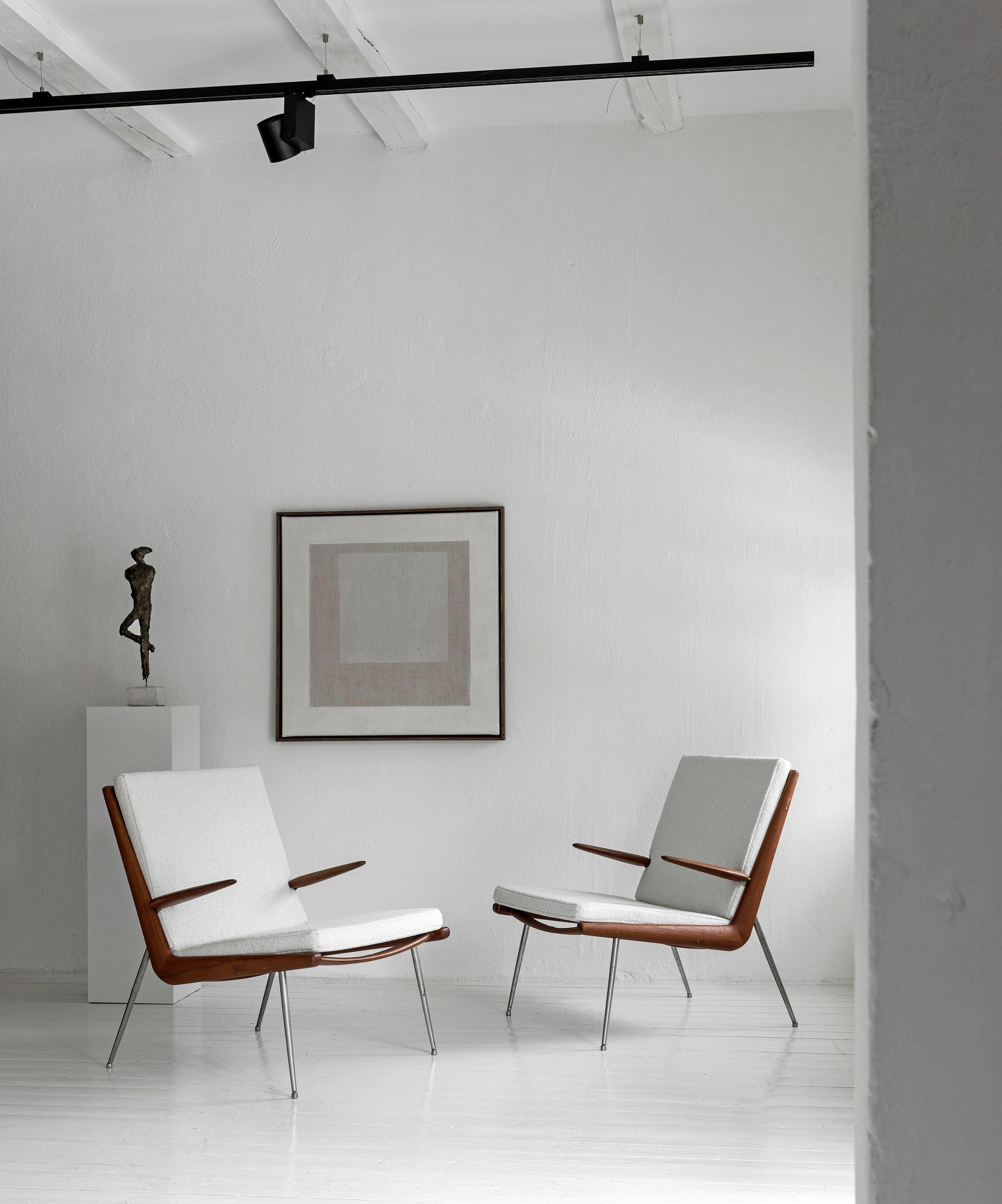 Milieu du XXe siècle Élégante paire de fauteuils Boomerang de Peter Hvidt et Orla Molgaard-Nielsen en vente