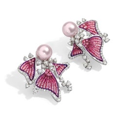 Stylish Earrings in White Gold, White Diamonds, Pearl and Micromosaic