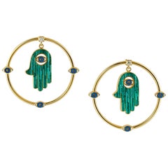 Boucles d'oreilles élégantes en or jaune et diamants blancs décorés à la main avec une micro-mosaïque