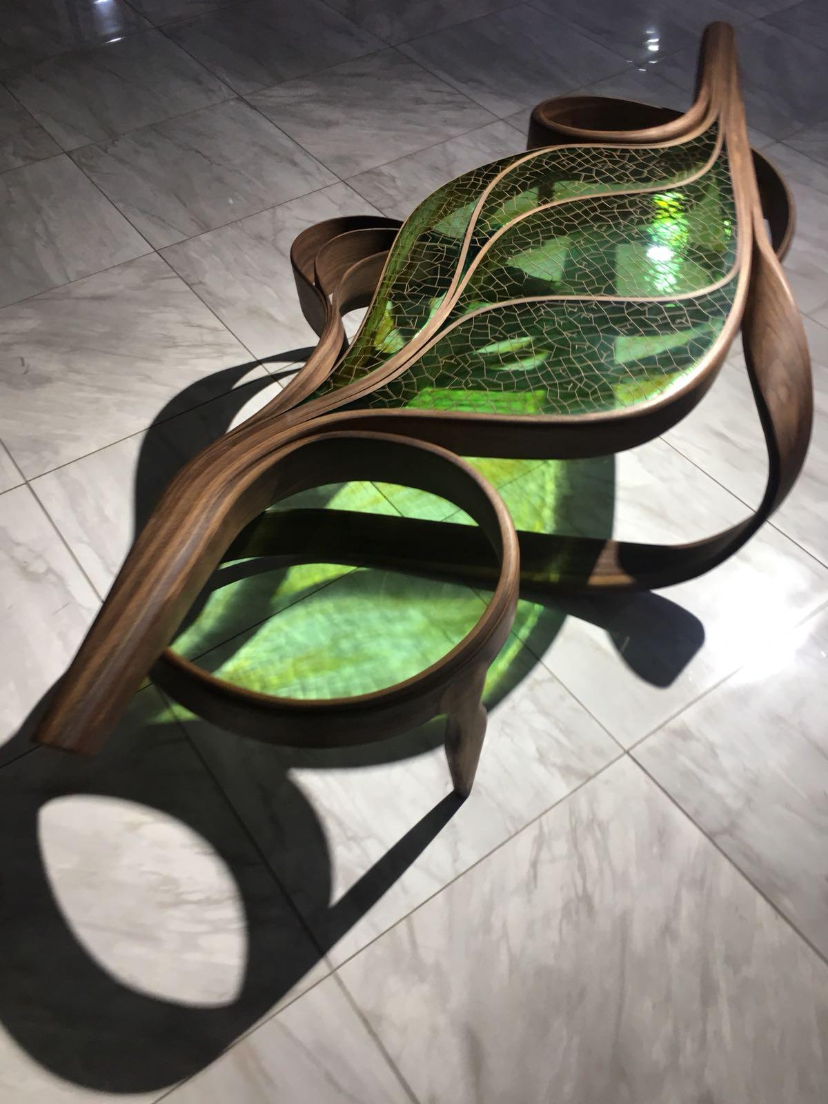 Leaf Coffee Table - Luxury Custom Epoxy Resin Coffee Table - Carved Coffee Table In New Condition For Sale In İnegöl, TR