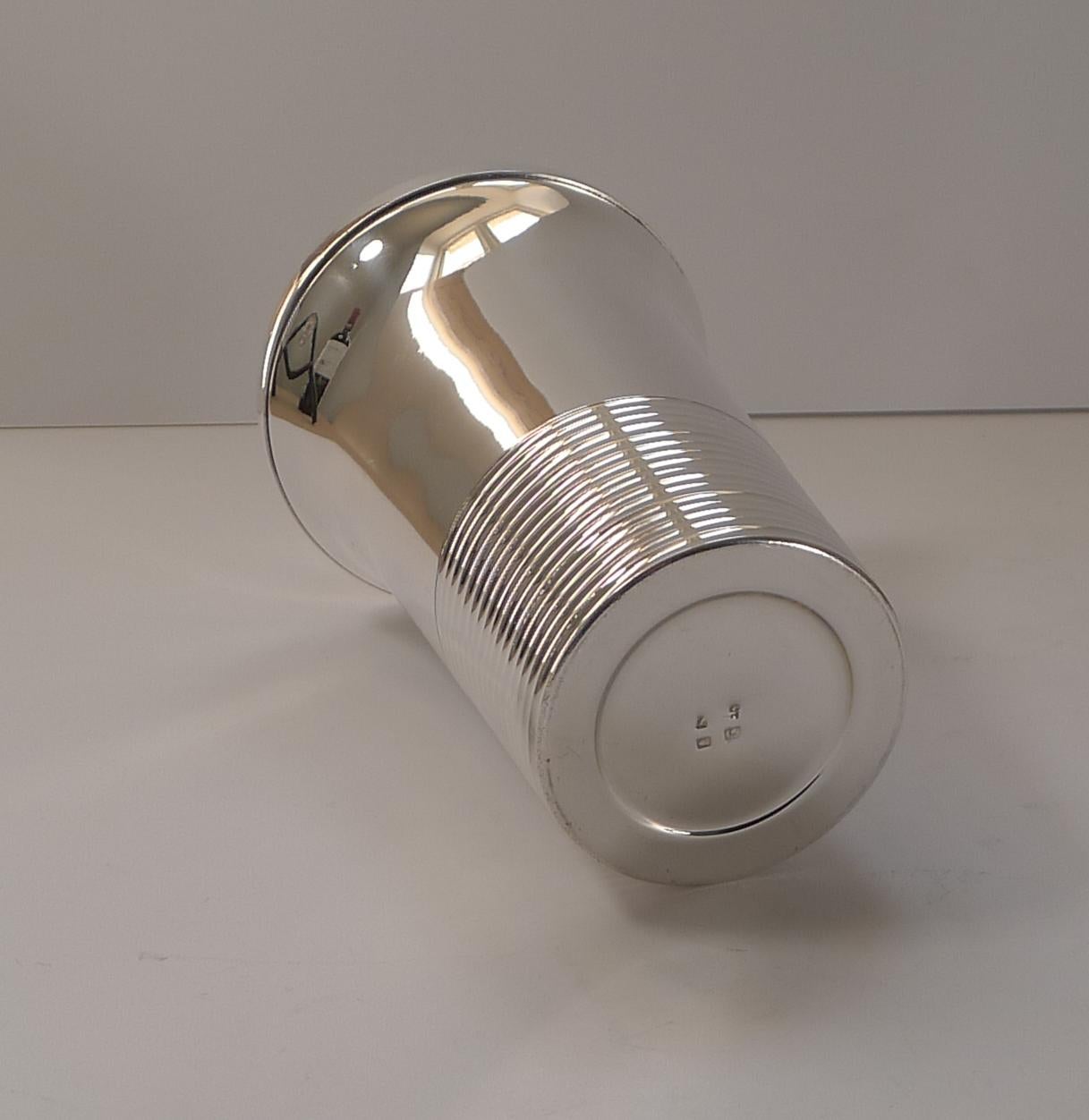 Stylish French Art Deco Silver Plated Cocktail Shaker, c.1930 1