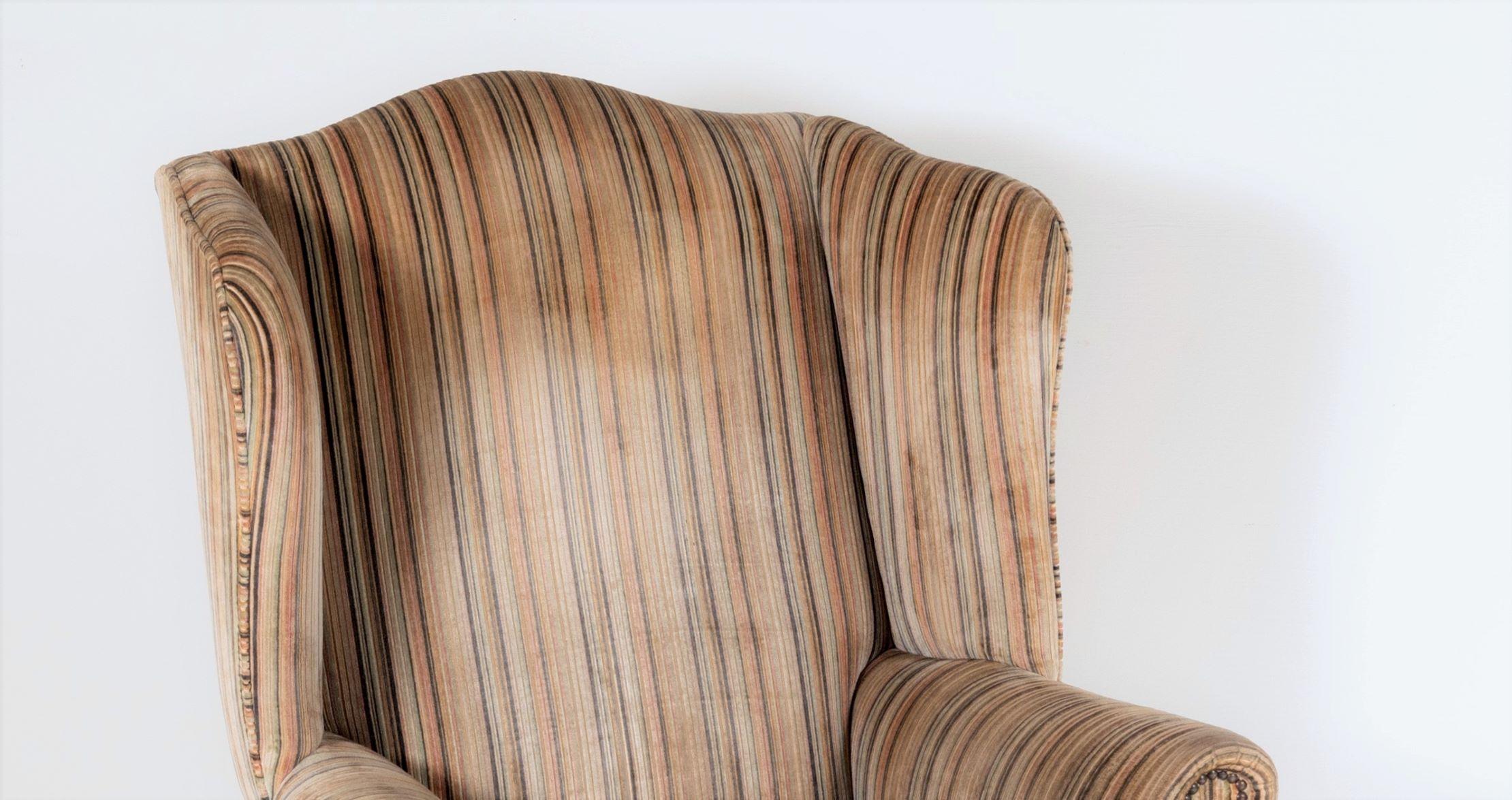 20th Century Stylish George III Style Wing Back Armchair in Original Striped Upholstery For Sale