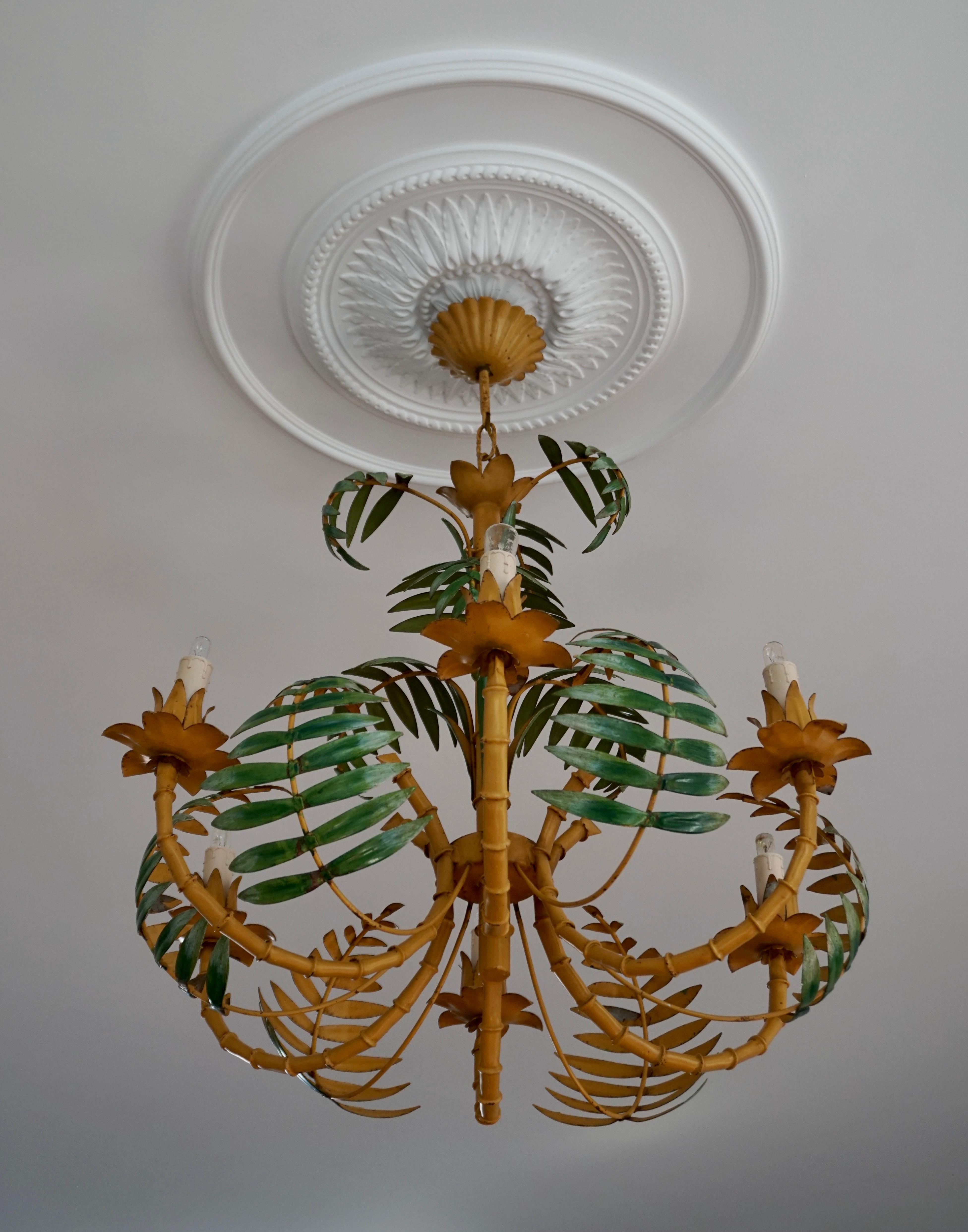 Stylish Hollywood Regency Tole and Faux Bamboo Chandelier Pendant In Good Condition In Antwerp, BE