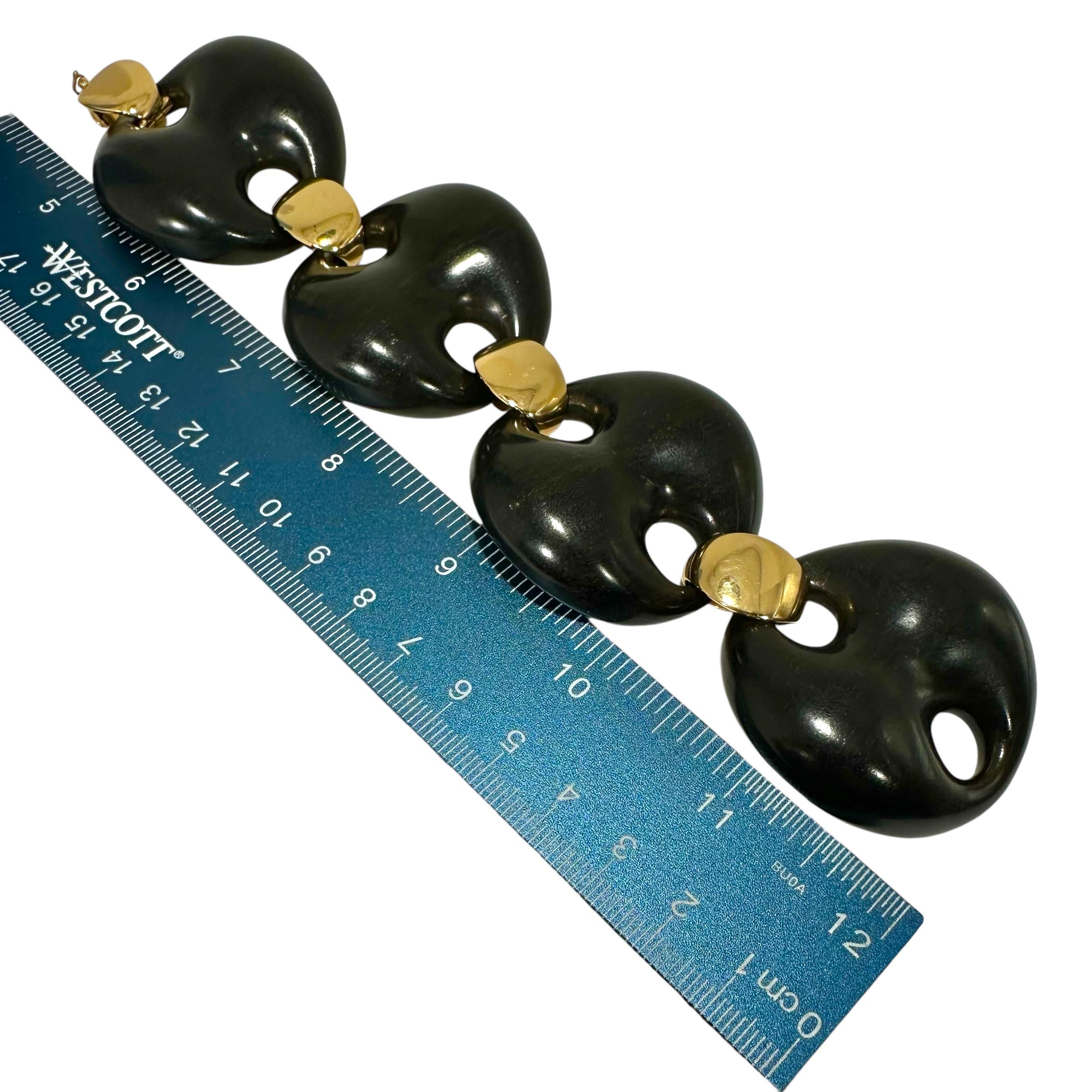 Elegante pulsera italiana de eslabones de oro amarillo de 18 quilates y ébano de 1,75 pulgadas de ancho by Oromalia en venta 7