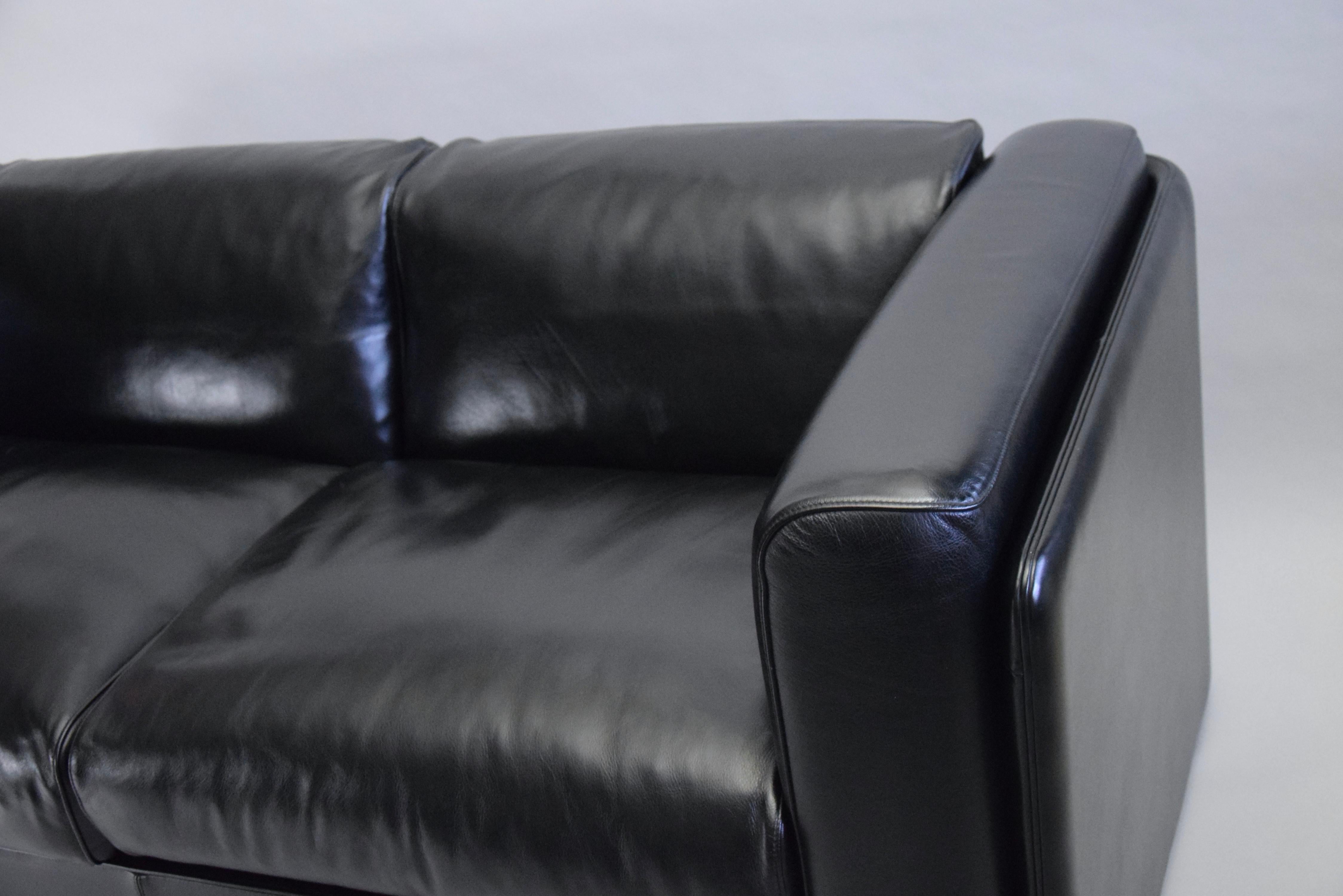 Tito Agnoli Black Leather Sofa for Poltrona Frau For Sale 2