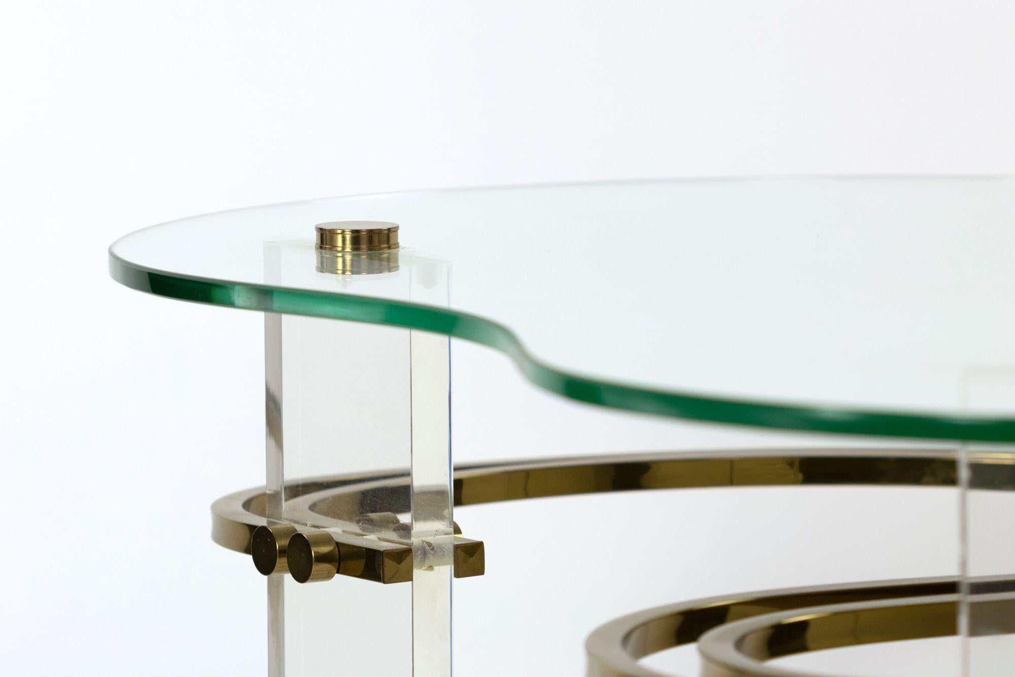 Modern Stylish Kidney-Shaped Glass and Lucite Side Table with Brass Stretchers