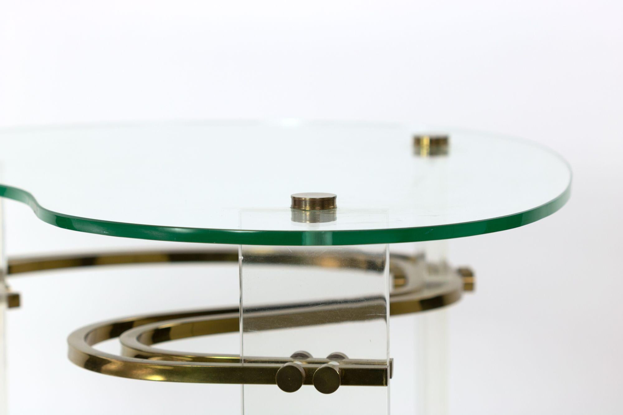 Machine-Made Stylish Kidney-Shaped Glass and Lucite Side Table with Brass Stretchers
