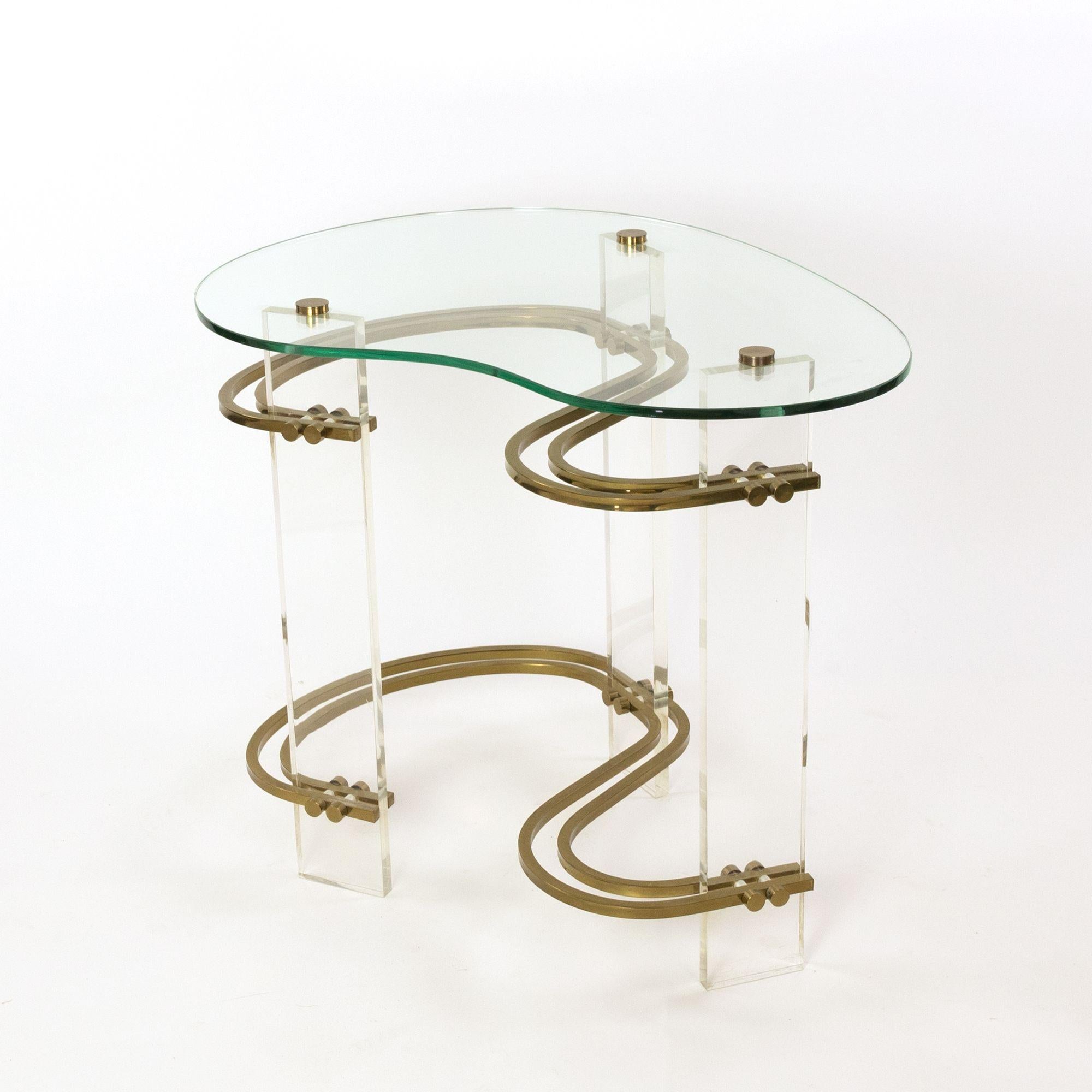 Stylish Kidney-Shaped Glass and Lucite Side Table with Brass Stretchers 1