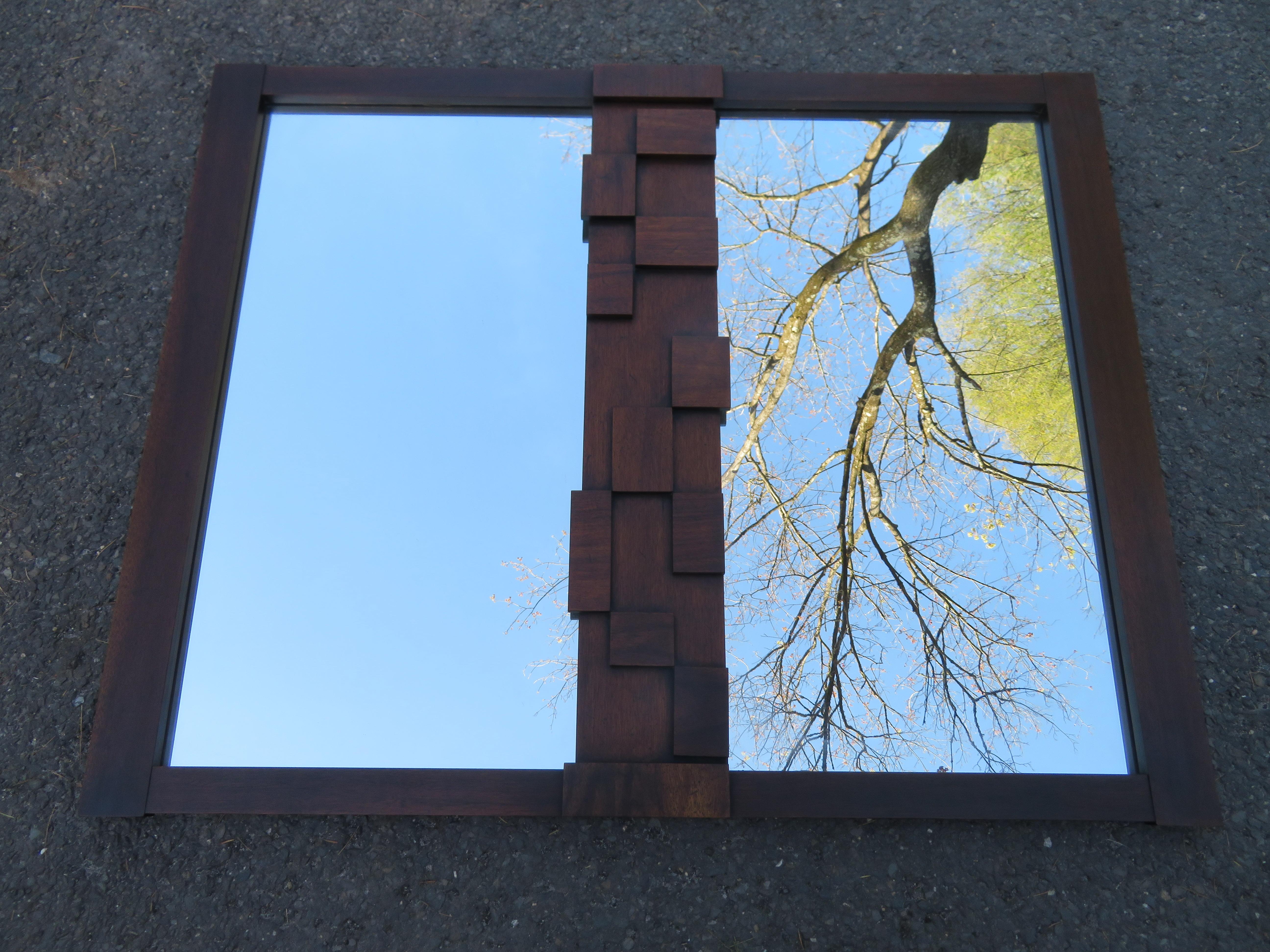 Stylish Lane Staccato Brutalist Mid Century Walnut Mirror Mid-Century Modern For Sale 5