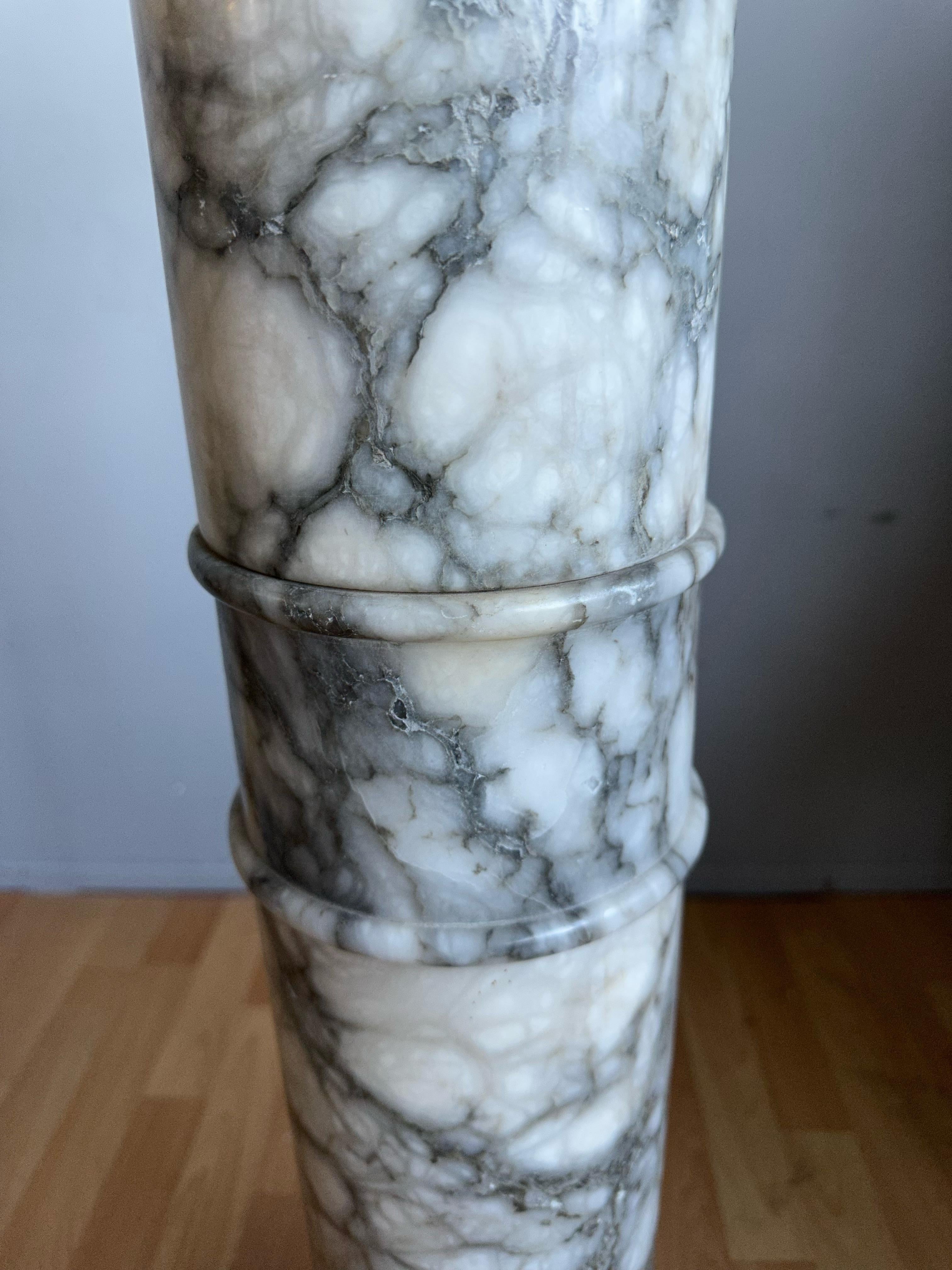 Stylish, Late 1800s Handmade Italian, Alabaster Column Pedestal or Plant Stand For Sale 1