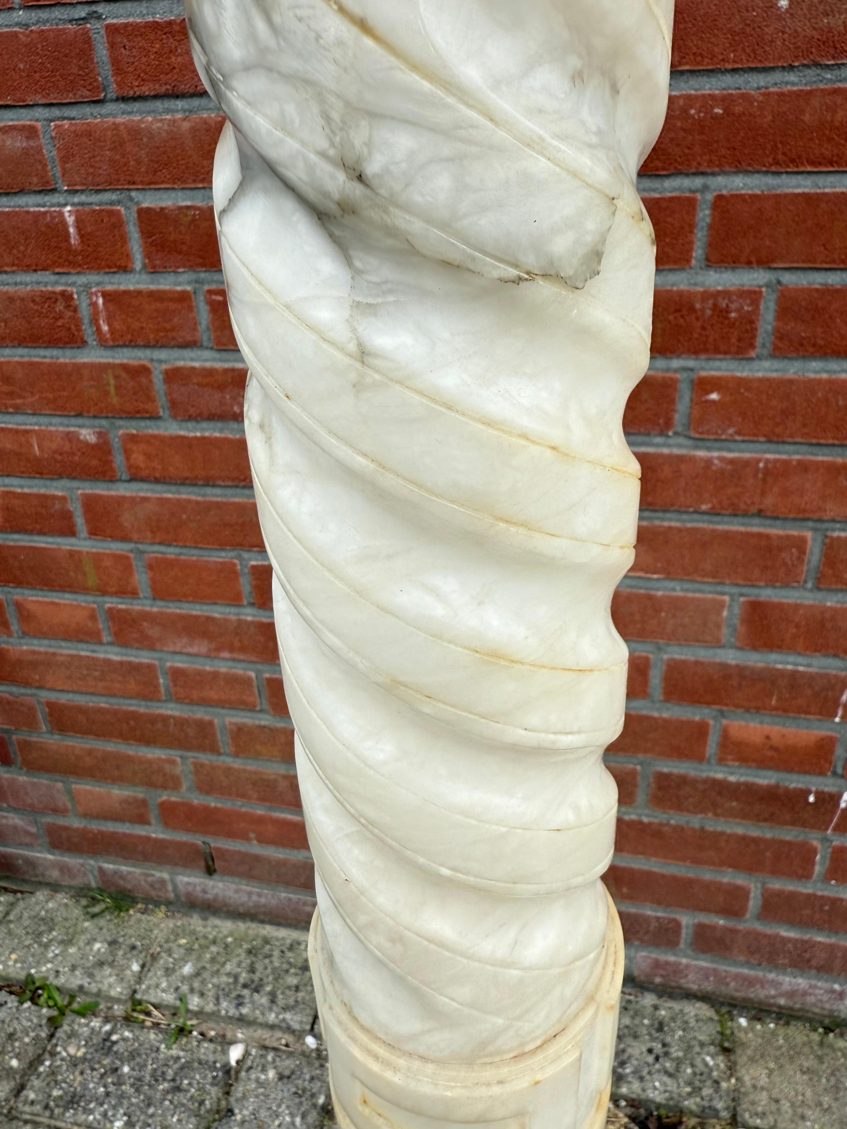 Stylish, Late 1800s Handmade Italian, Alabaster Column, Pedestal or Stand For Sale 7
