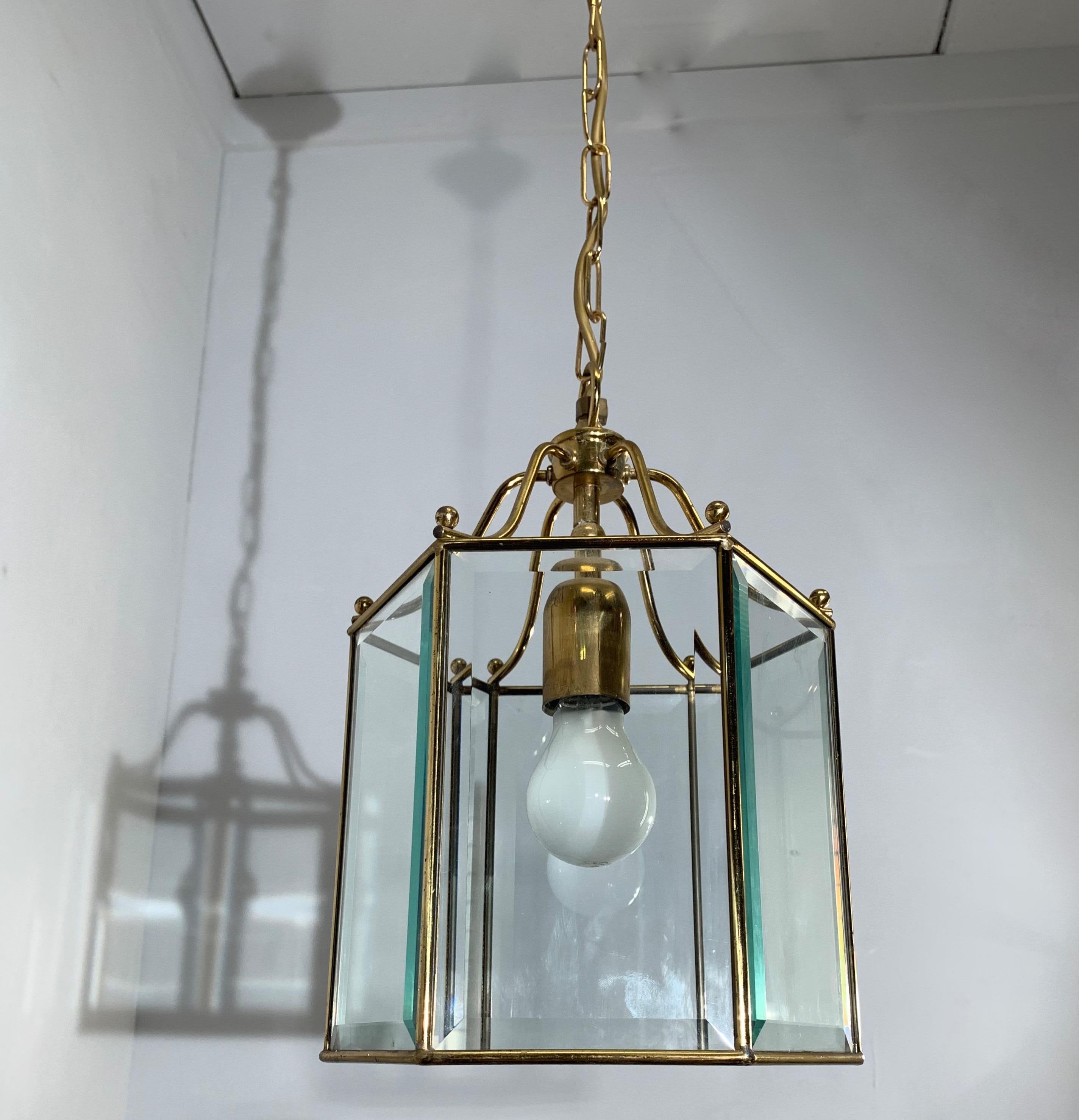 Hollywood Regency Stylish Late 20th Century Brass & Beveled Glass Hexagonal Pendant Light Fixture For Sale