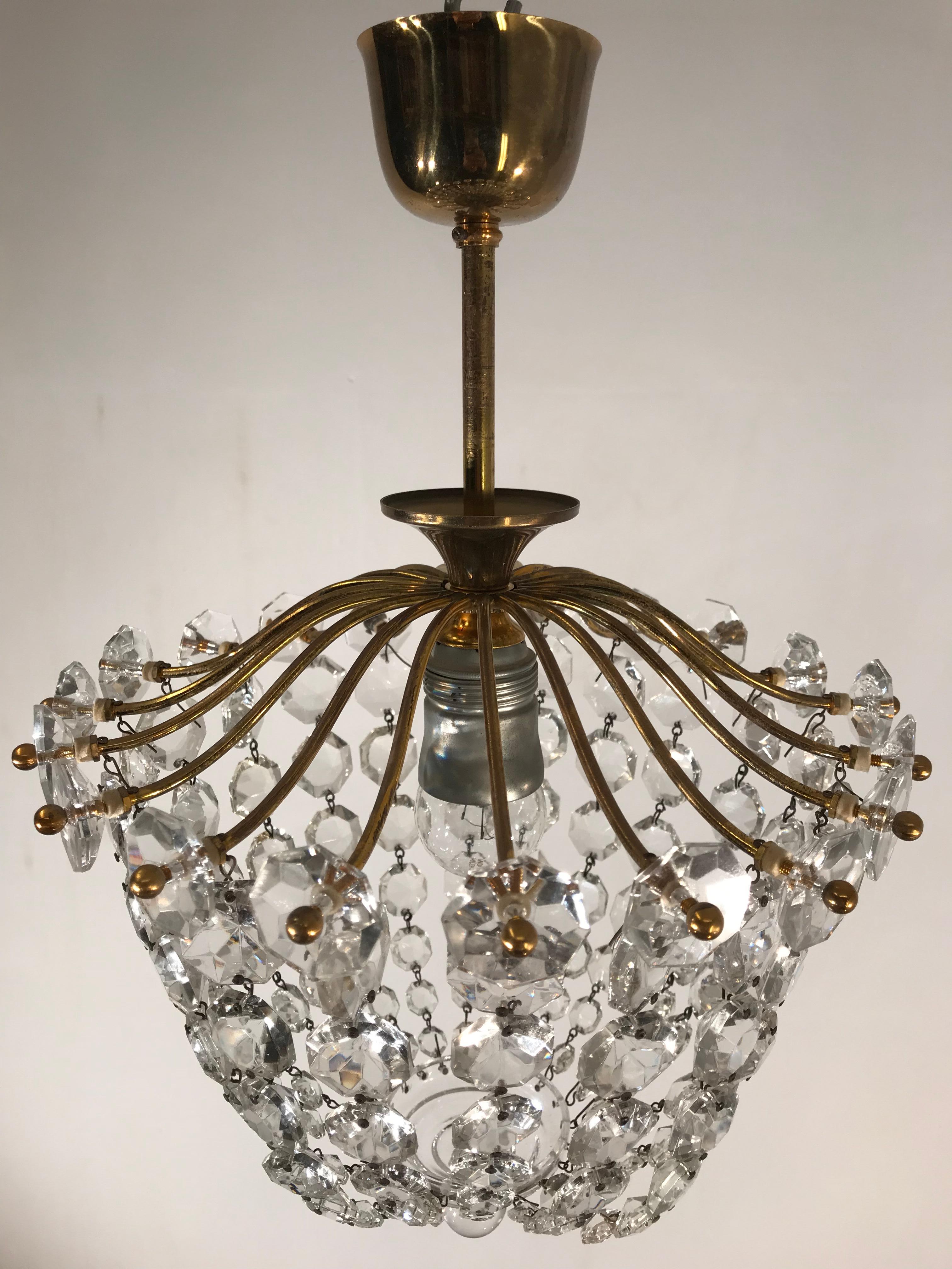Stylish Little Midcentury Brass and Crystal Glass Murano Pendant Light Fixture In Good Condition In Lisse, NL