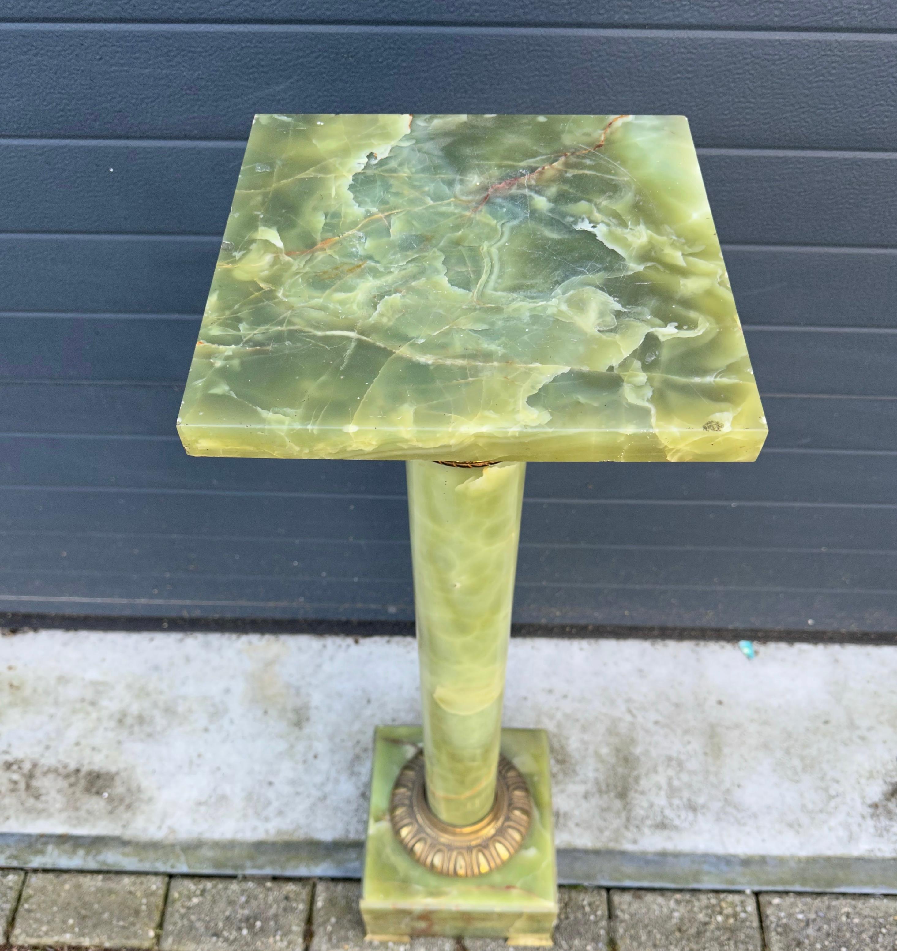 Stylish & Majestic Looking Antique, Green Onyx and Bronze Column Pedestal Stand For Sale 1