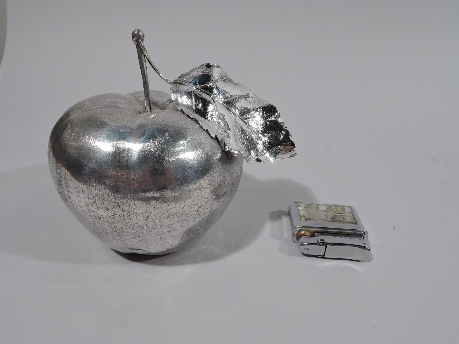 Italian Stylish Mario Buccellati Modern Sterling Silver Figural Apple Lighter