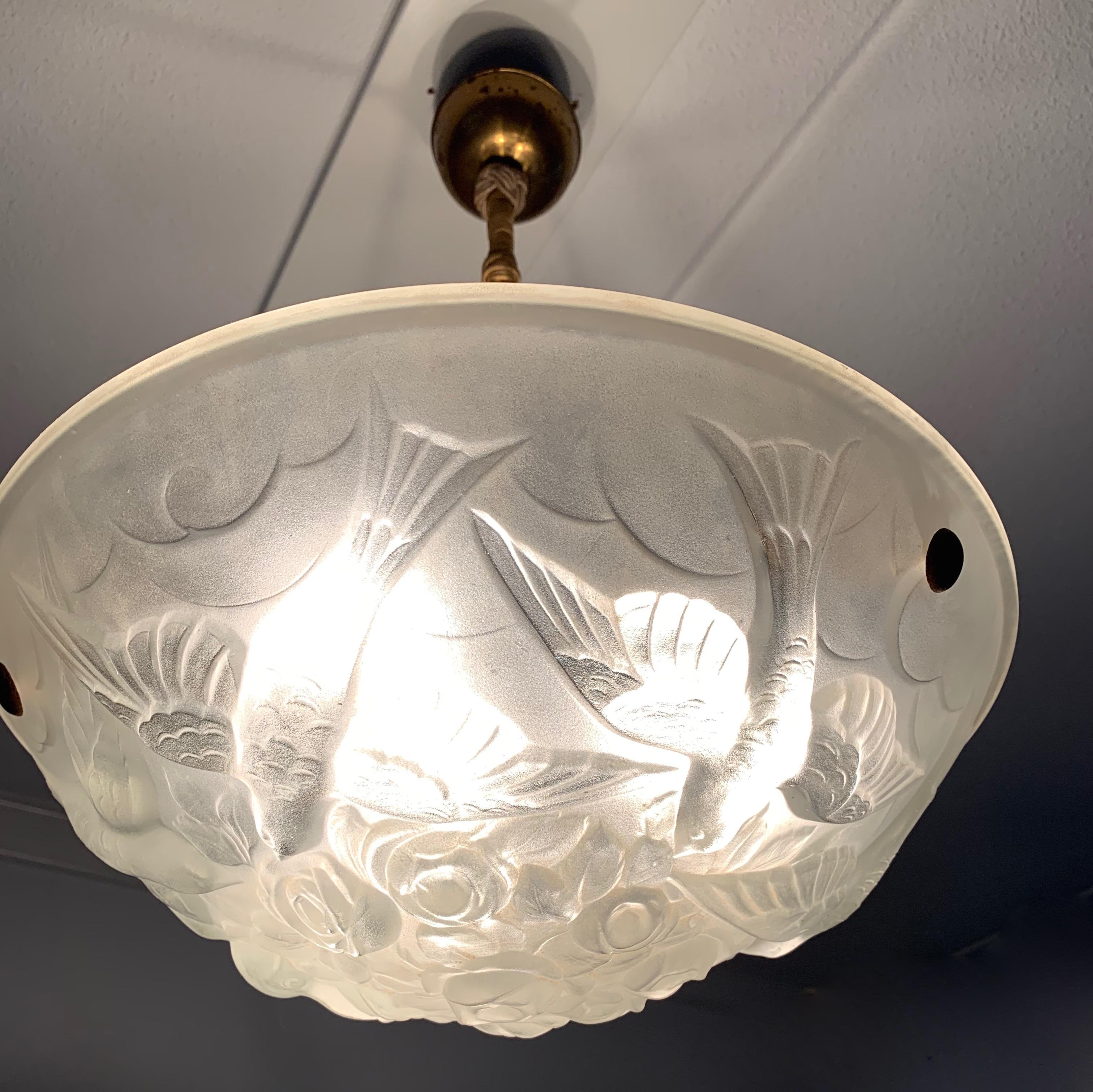 Stylish & Meaningful Art Deco Chandelier, Frosted Glass w. Flying Pigeons Sabine 4