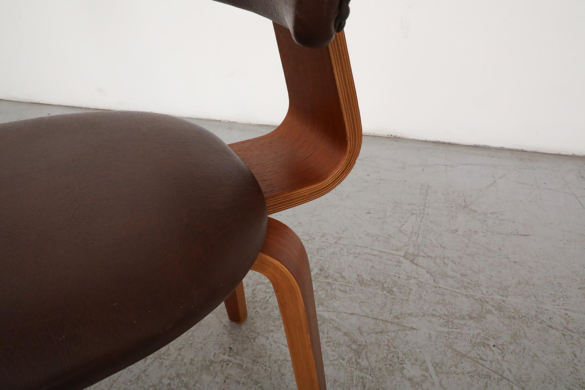 Stilvoller Cor Alons Bugholz-Beistellstuhl aus der Jahrhundertmitte 5