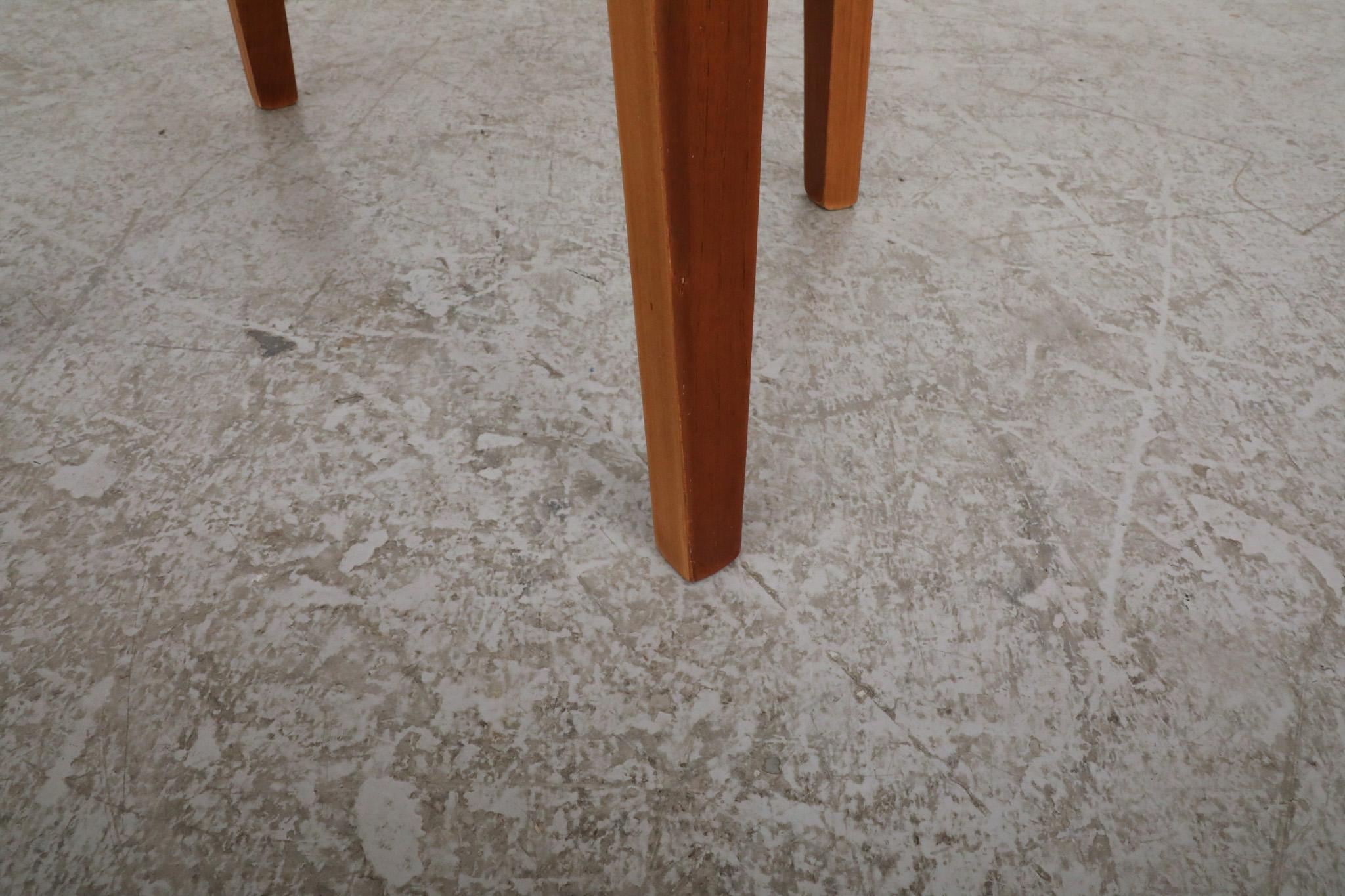 Stilvoller Cor Alons Bugholz-Beistellstuhl aus der Jahrhundertmitte 8