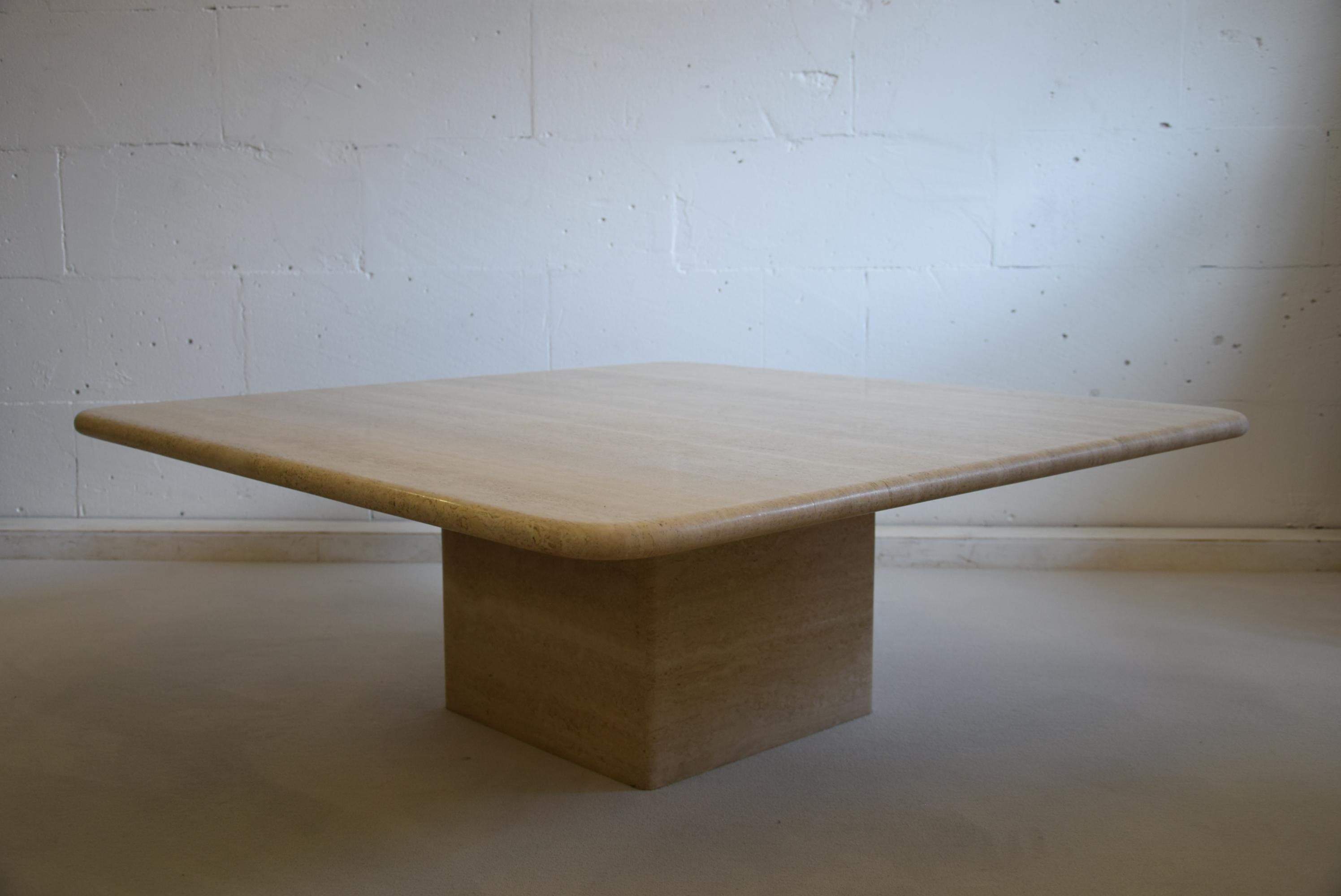 Mid-Century Modern Travertine Coffee Table For Sale 3