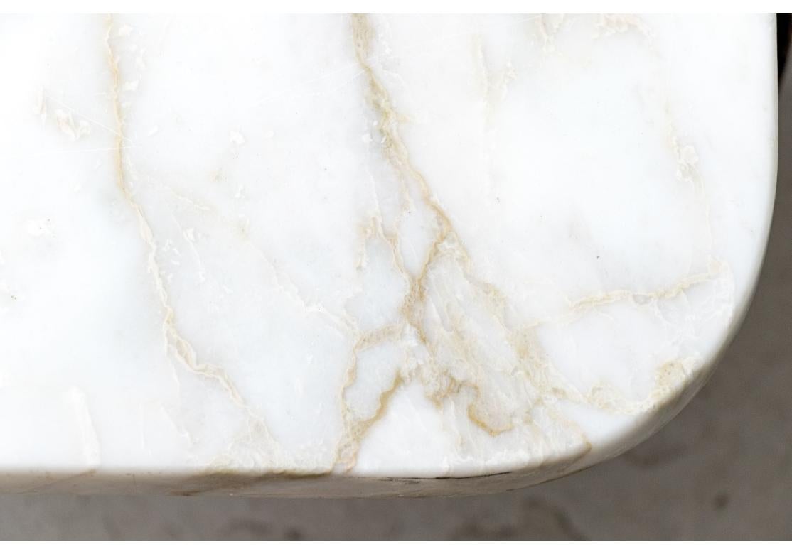 Peint Table de cocktail à volutes du milieu du siècle dernier dans le style de James Mont en vente